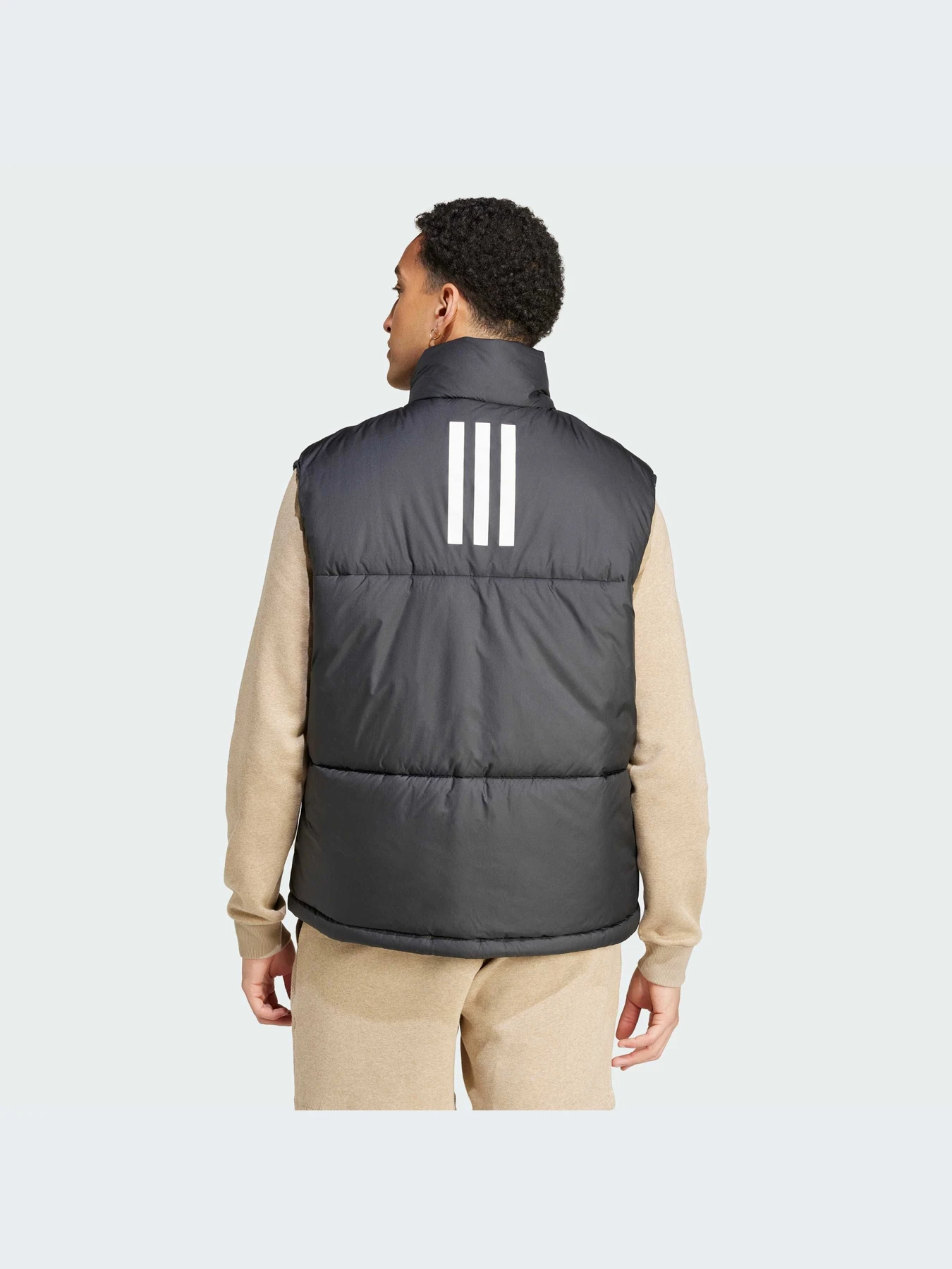 Куртки и дубленки Adidas модель IV9245-KZ Куртки и дубленки Adidas модель IV9245-KZ Фото