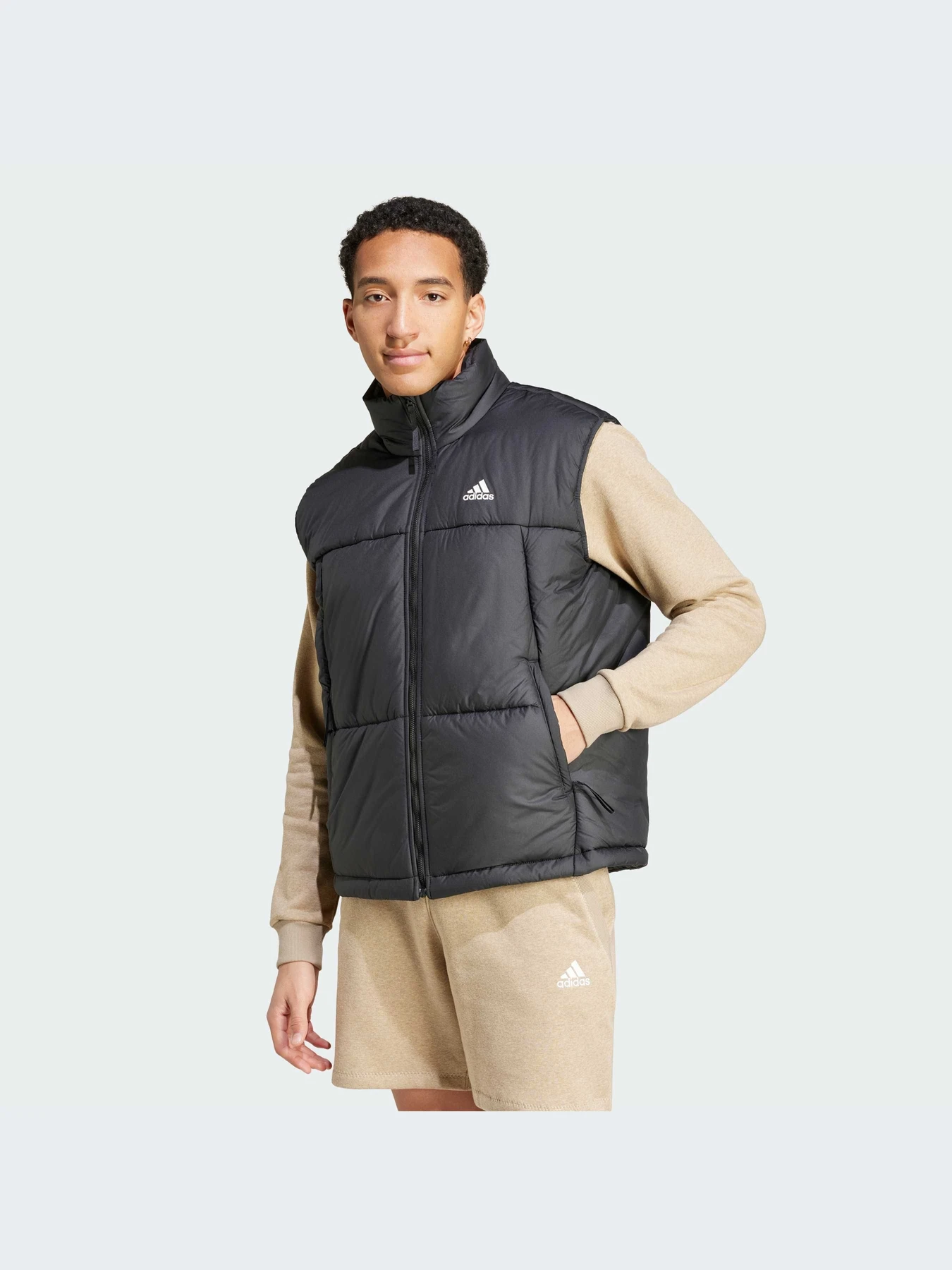 Куртки и дубленки Adidas модель IV9245-KZ Куртки и дубленки Adidas модель IV9245-KZ Фото