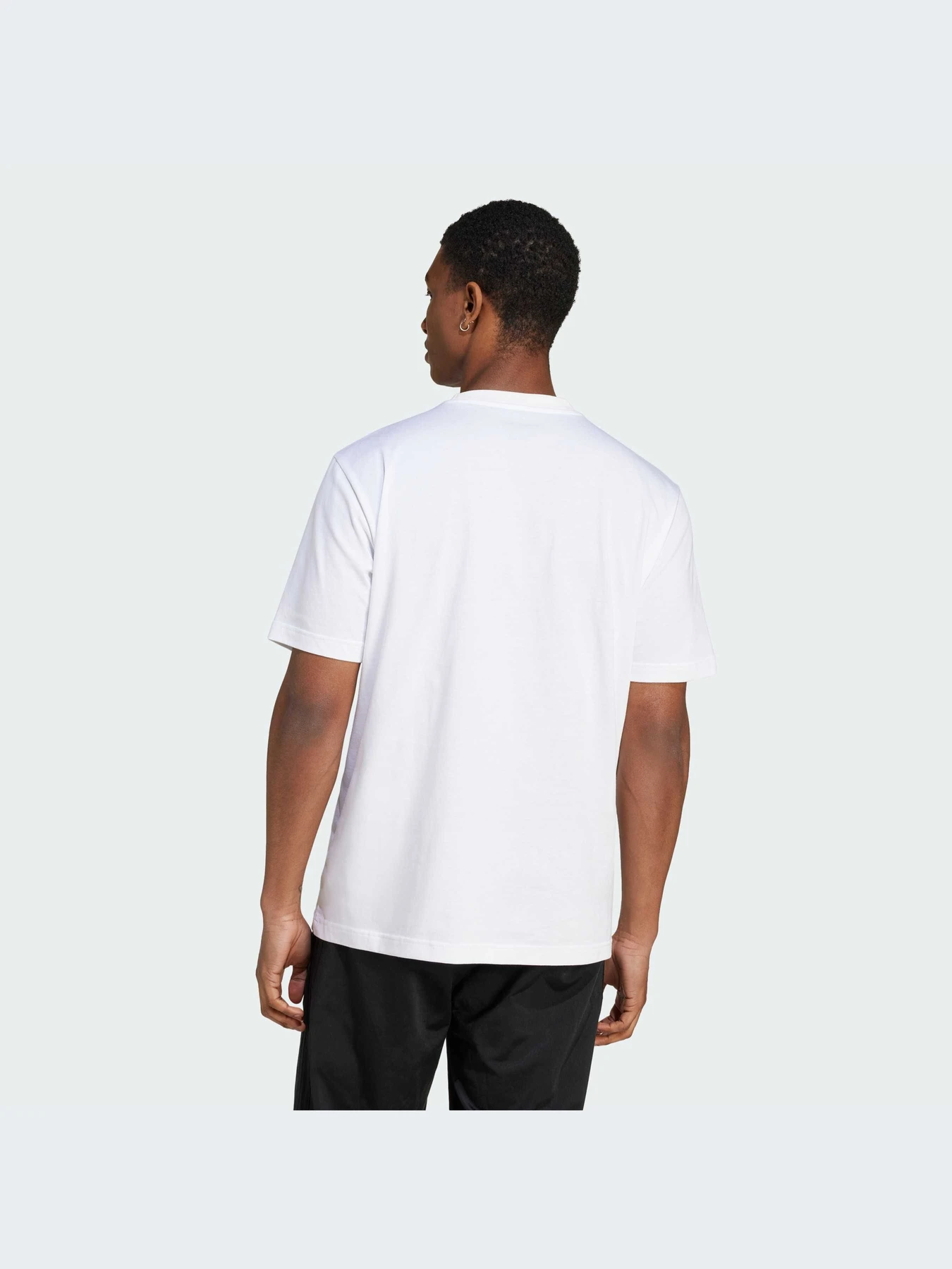 Футболки и поло Adidas модель IW2676-KZ Футболки и поло Adidas модель IW2676-KZ Фото