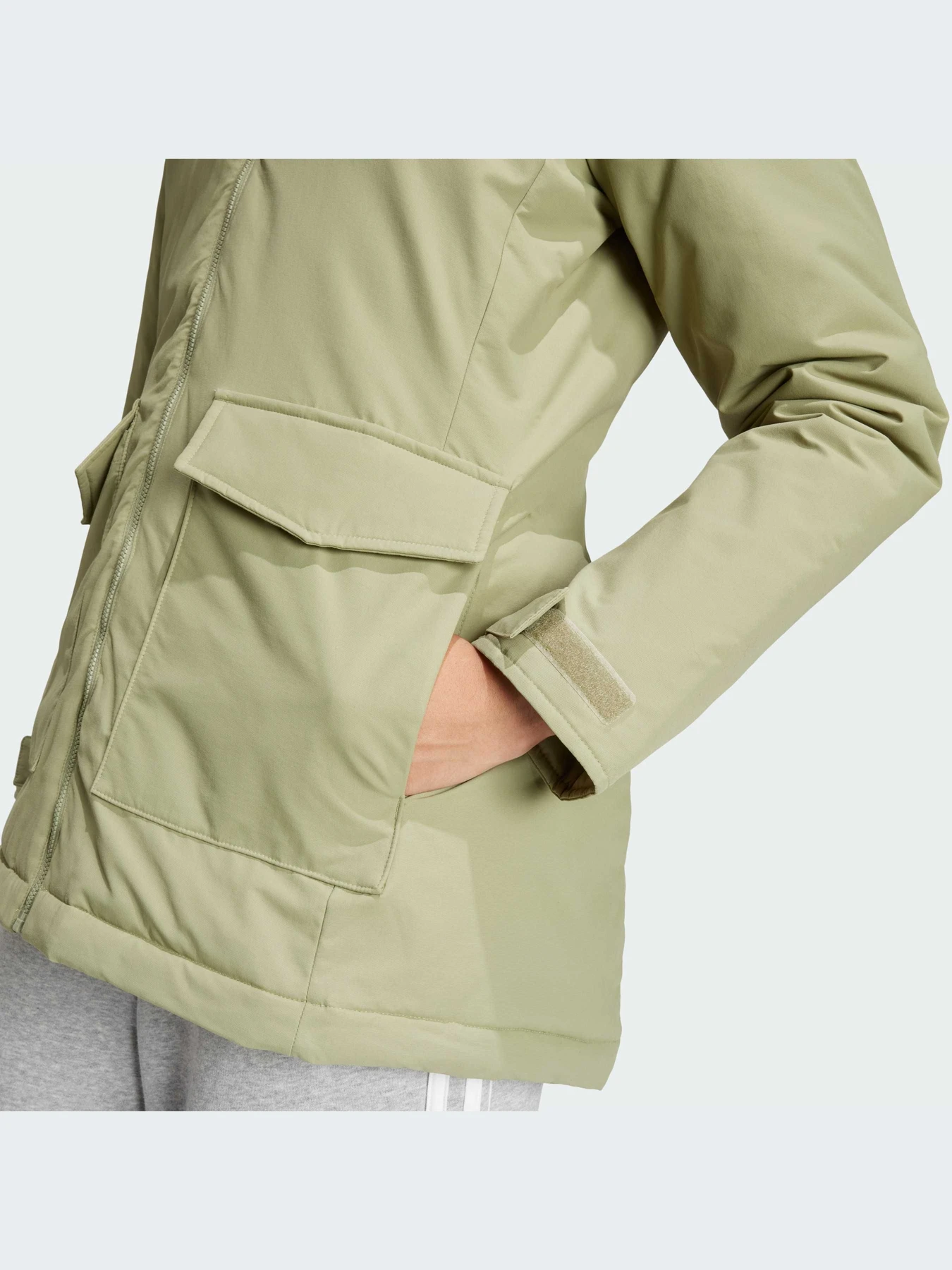 Куртки и дубленки Adidas модель IX8882-KZ Куртки и дубленки Adidas модель IX8882-KZ Фото