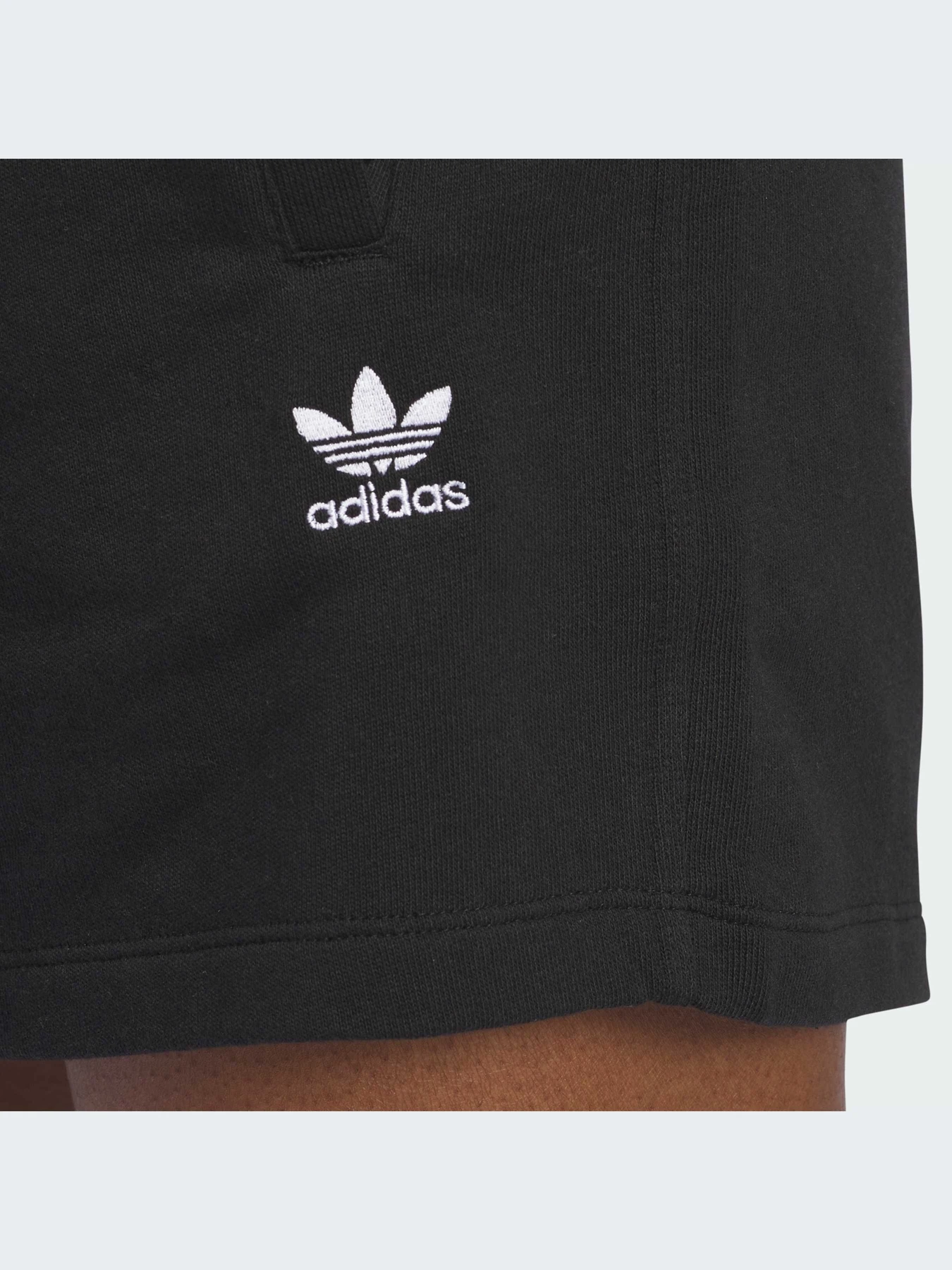 Шорты Adidas модель IY7343-KZ Шорты Adidas модель IY7343-KZ Фото