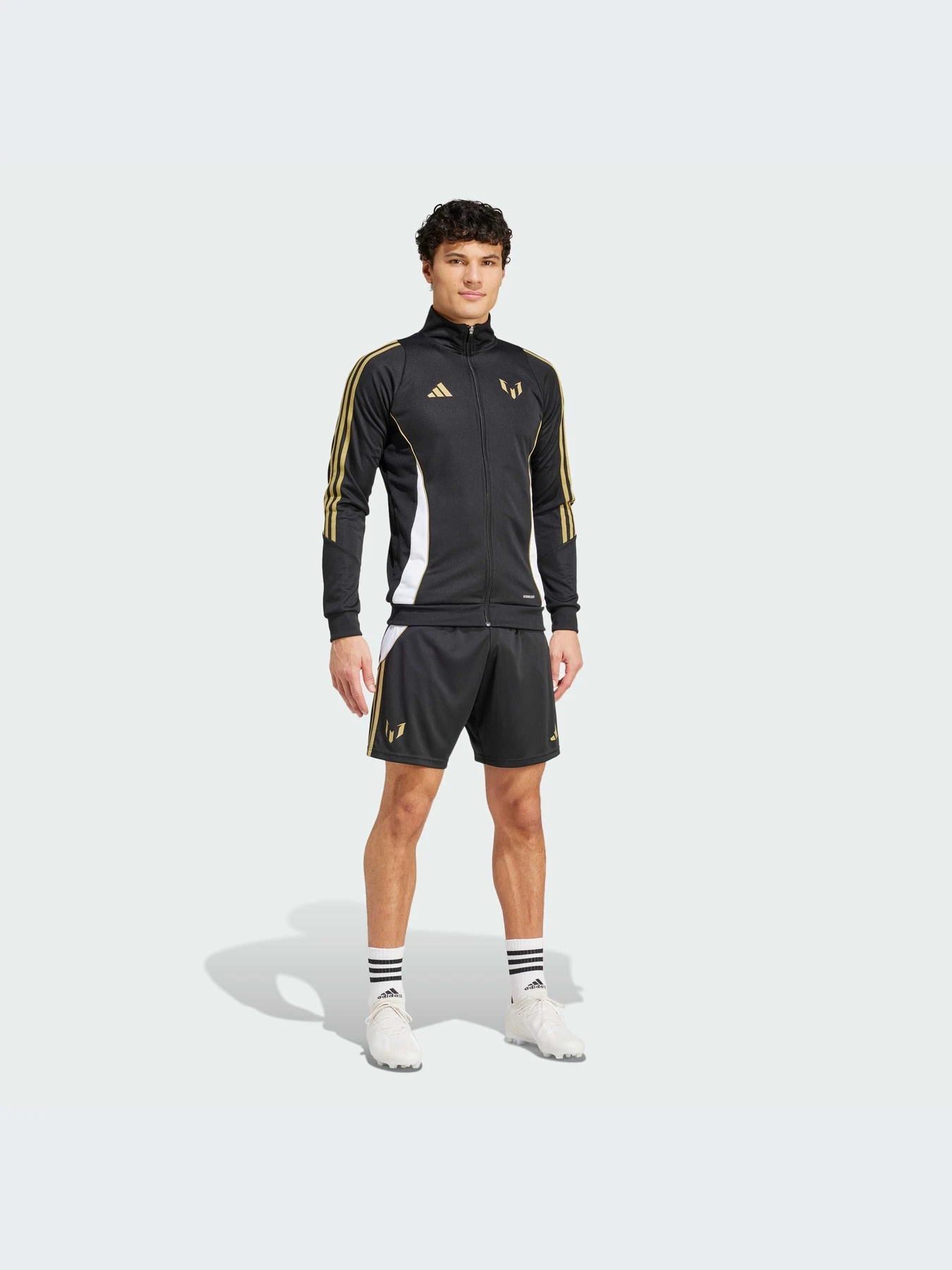Шорты Adidas модель IZ3000-KZ Шорты Adidas модель IZ3000-KZ Фото