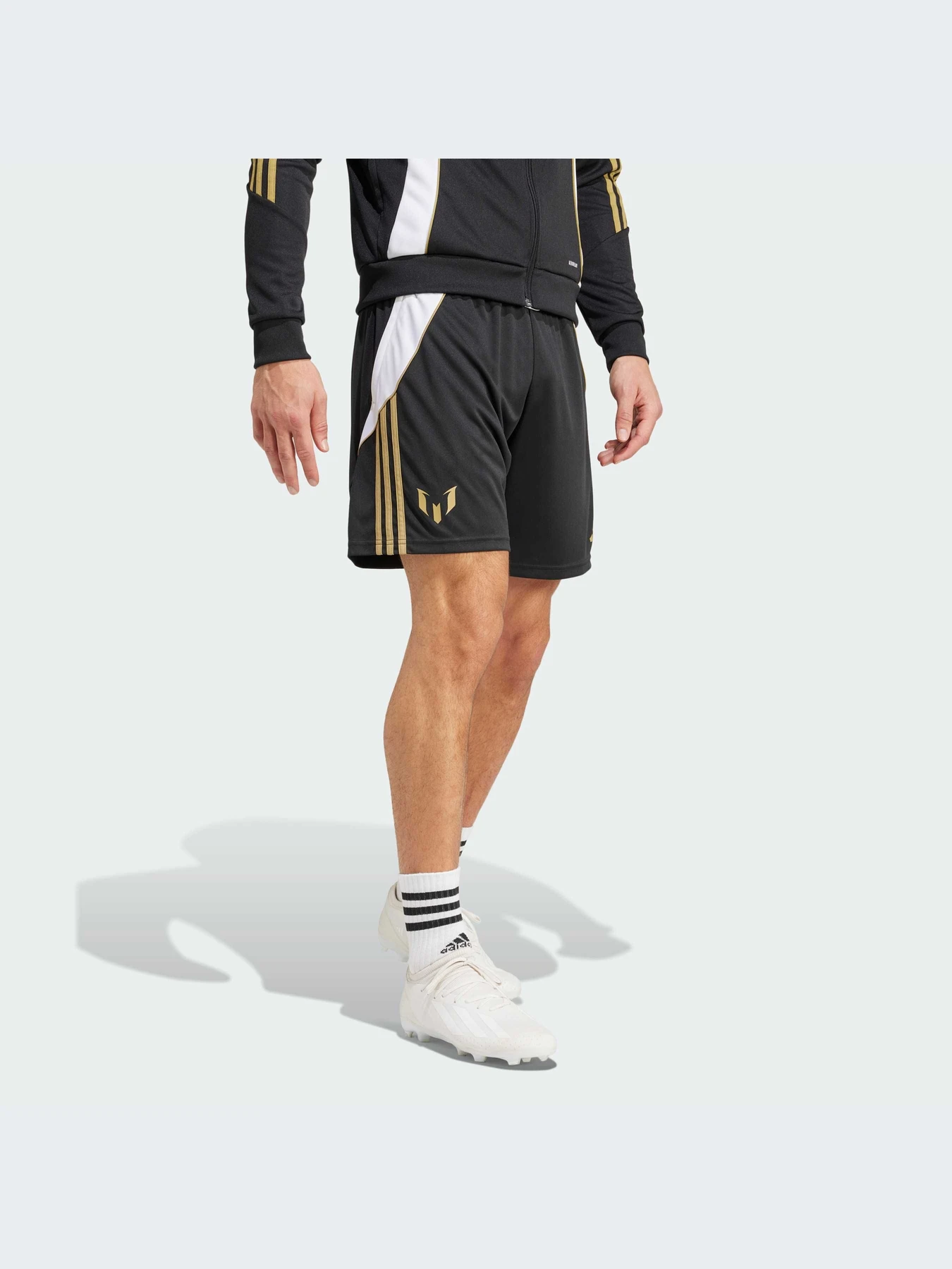 Шорты Adidas модель IZ3000-KZ Шорты Adidas модель IZ3000-KZ Фото