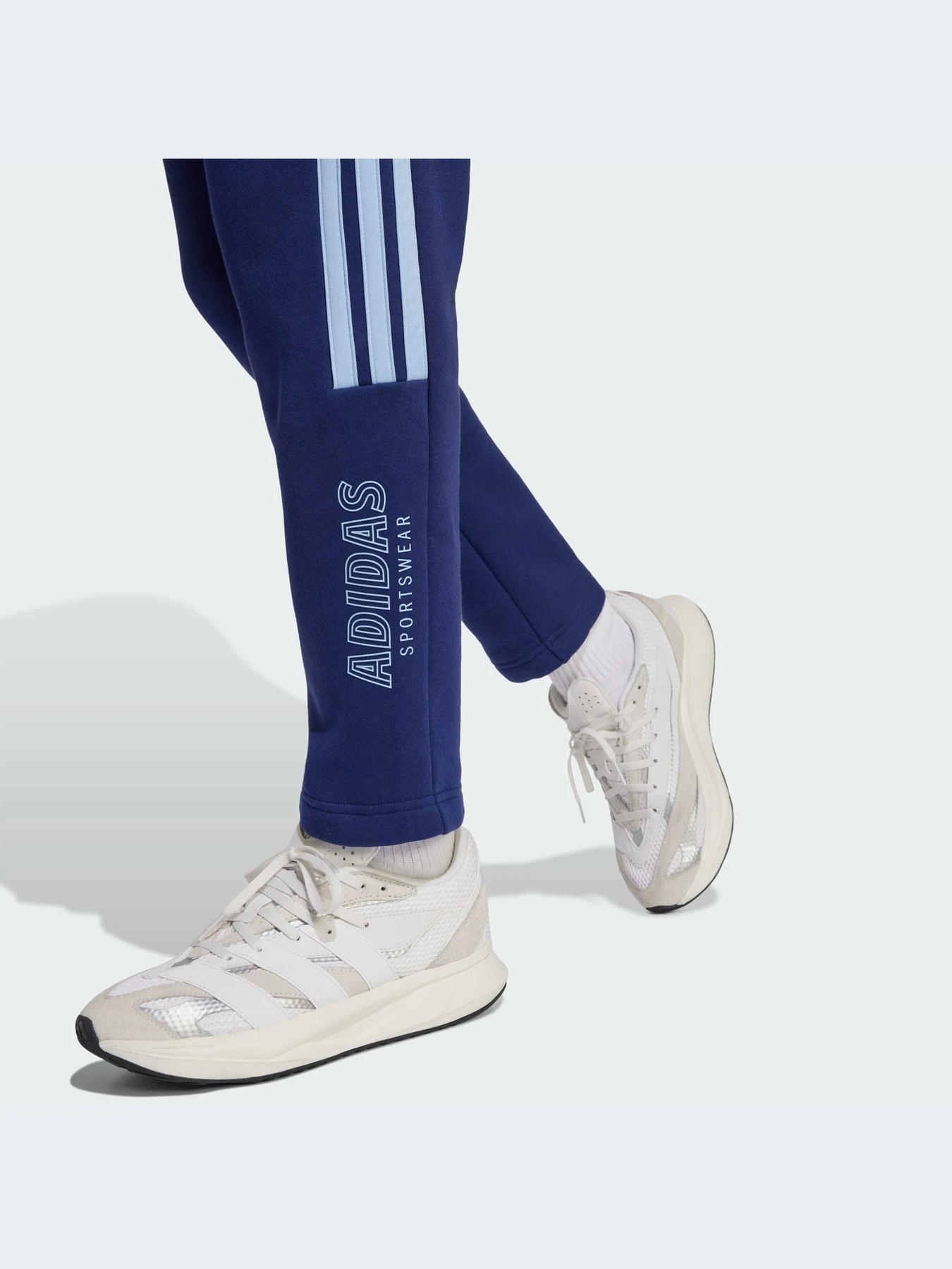 Брюки Adidas Tiro модель JC8069-KZ Брюки Adidas Tiro модель JC8069-KZ Фото