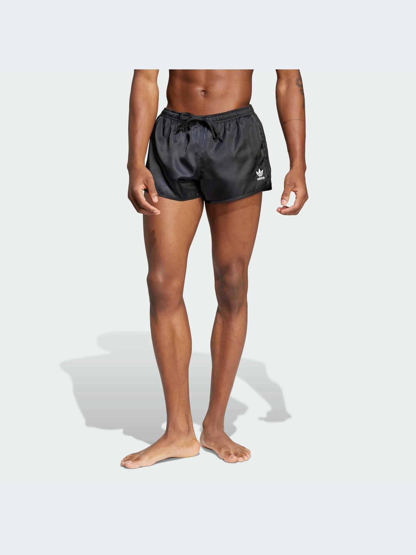 Одежда для пляжа Adidas модель JD0901-KZ Одежда для пляжа Adidas модель JD0901-KZ Фото