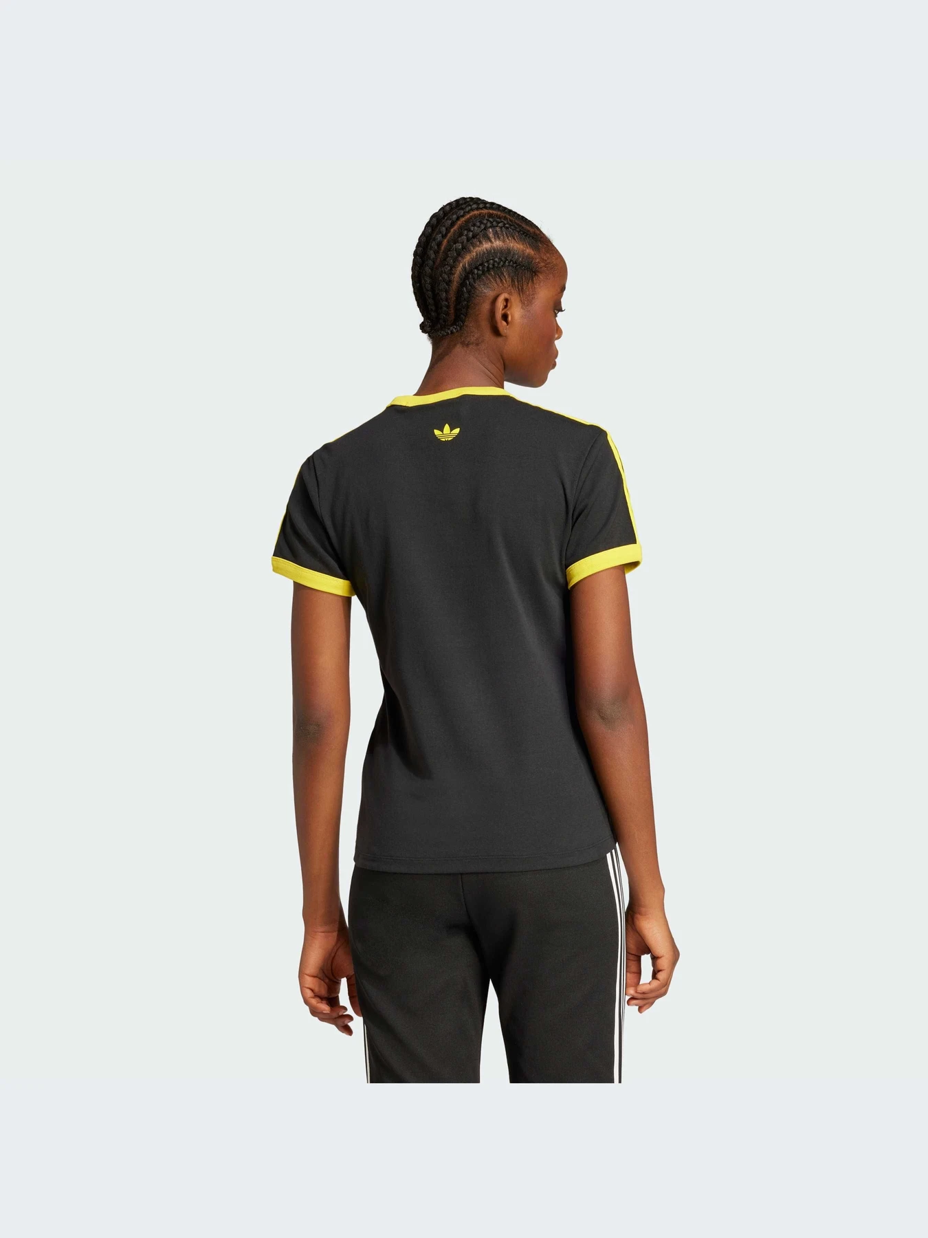 Футболки и поло Adidas модель JD2738-KZ Футболки и поло Adidas модель JD2738-KZ Фото