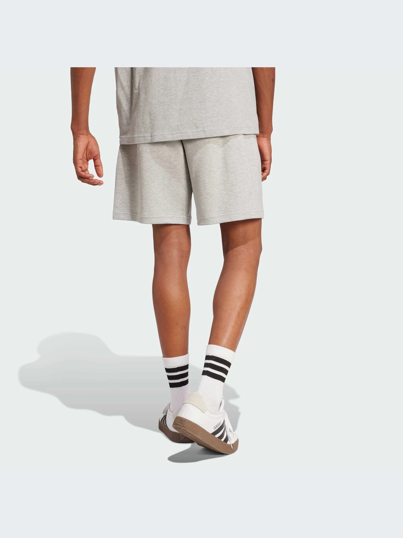 Шорты Adidas модель JD4955-KZ Шорты Adidas модель JD4955-KZ Фото