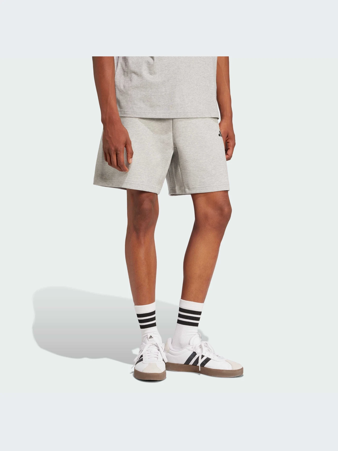 Шорты Adidas модель JD4955-KZ Шорты Adidas модель JD4955-KZ Фото