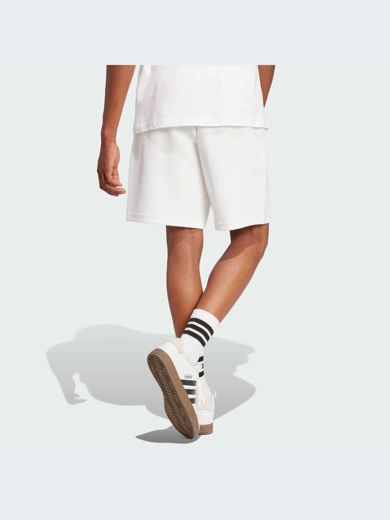 Шорты Adidas модель JD4957-KZ Шорты Adidas модель JD4957-KZ Фото