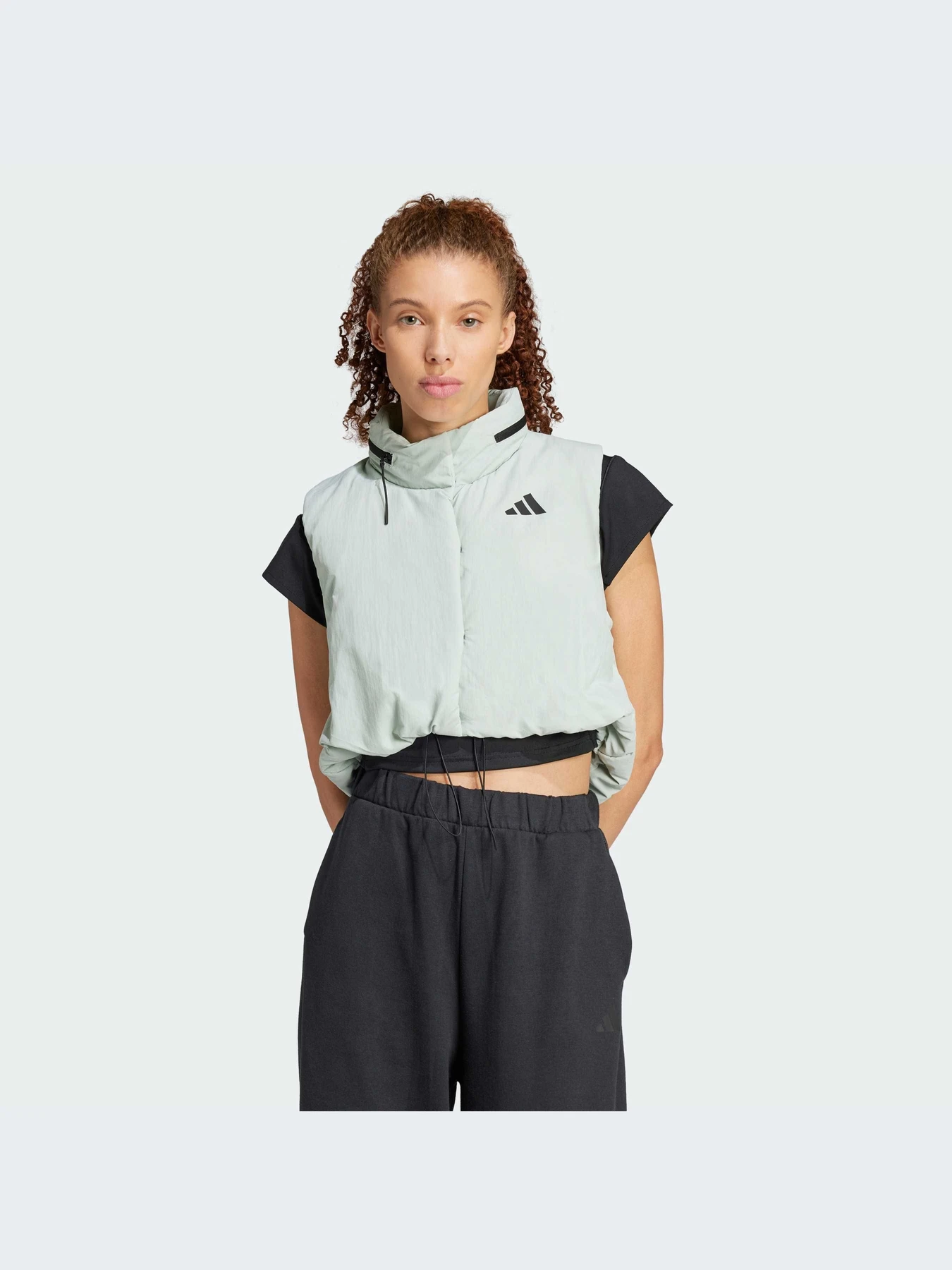 Куртки и дубленки Adidas модель JD4588-KZ Куртки и дубленки Adidas модель JD4588-KZ Фото