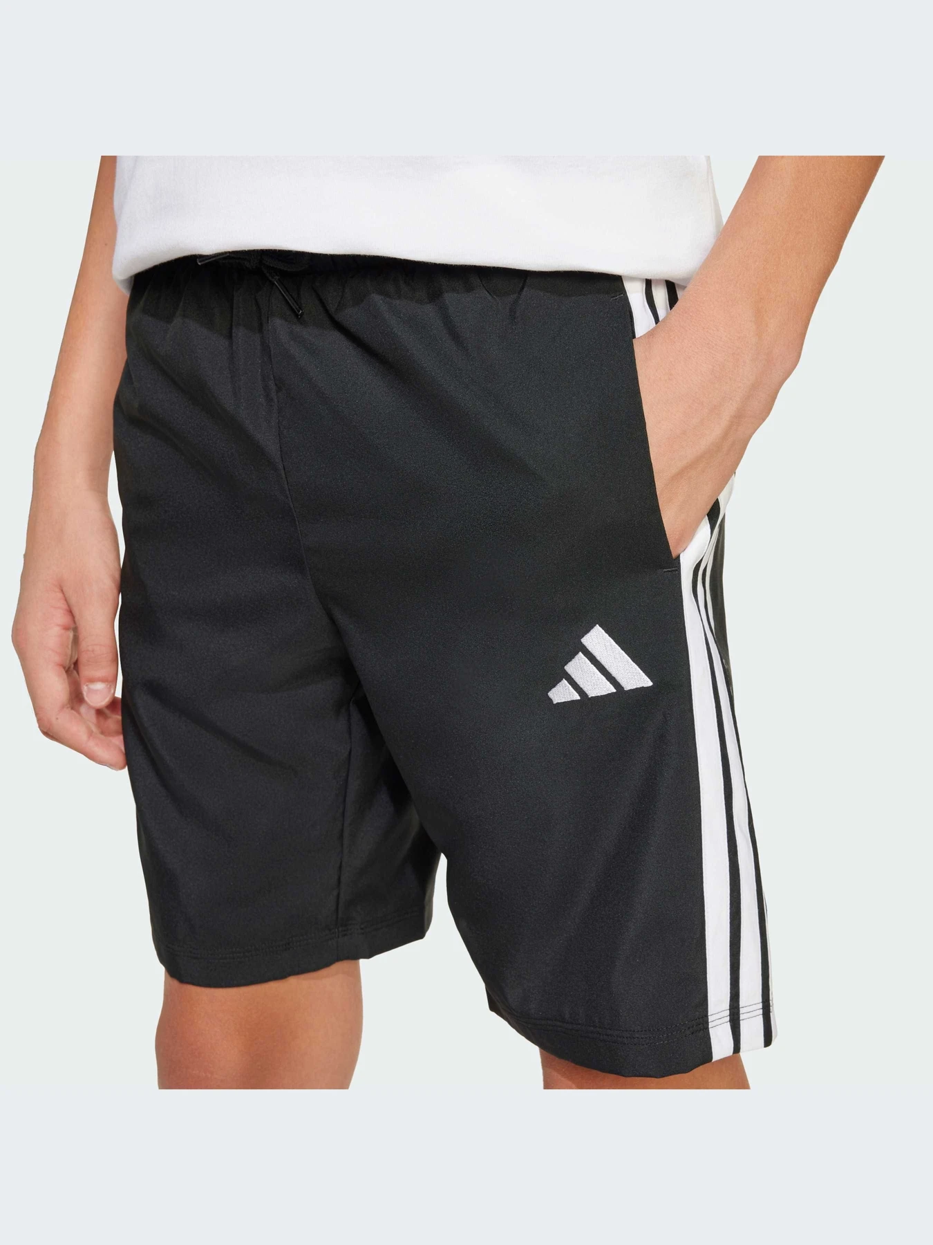 Шорты Adidas модель JD8189-KZ Шорты Adidas модель JD8189-KZ Фото