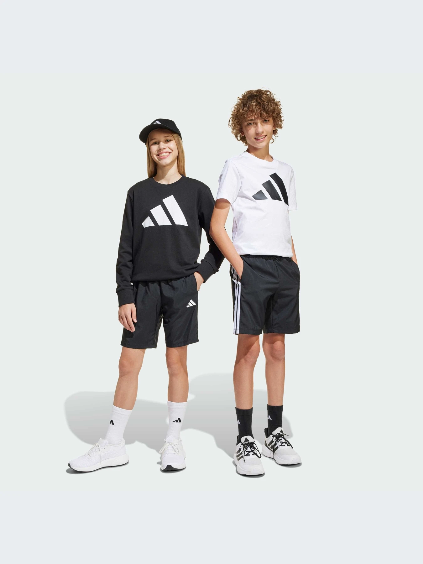 Шорты Adidas модель JD8189-KZ Шорты Adidas модель JD8189-KZ Фото