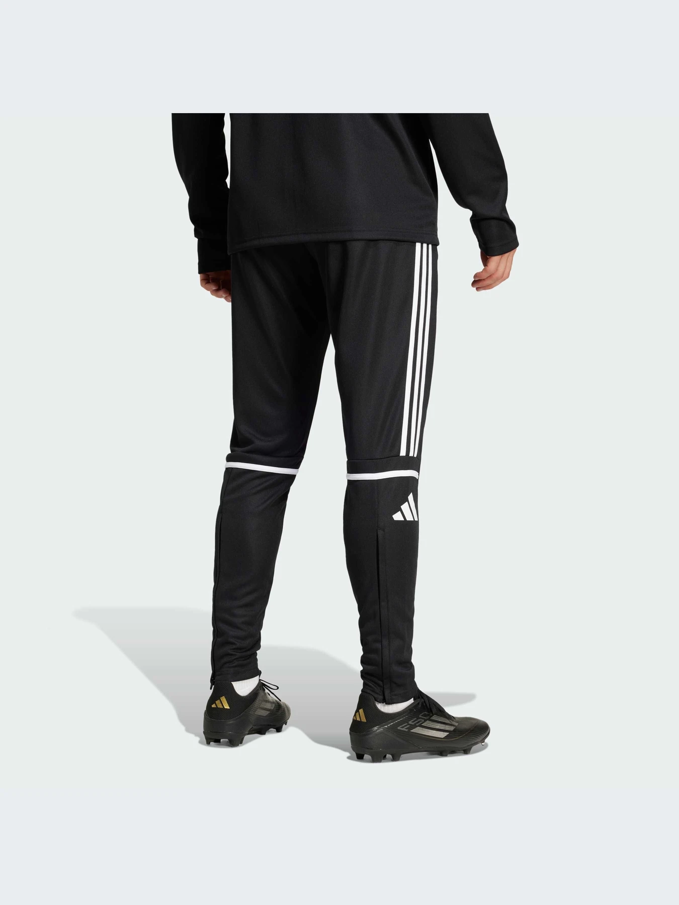 Брюки Adidas модель JE2782-KZ Брюки Adidas модель JE2782-KZ Фото