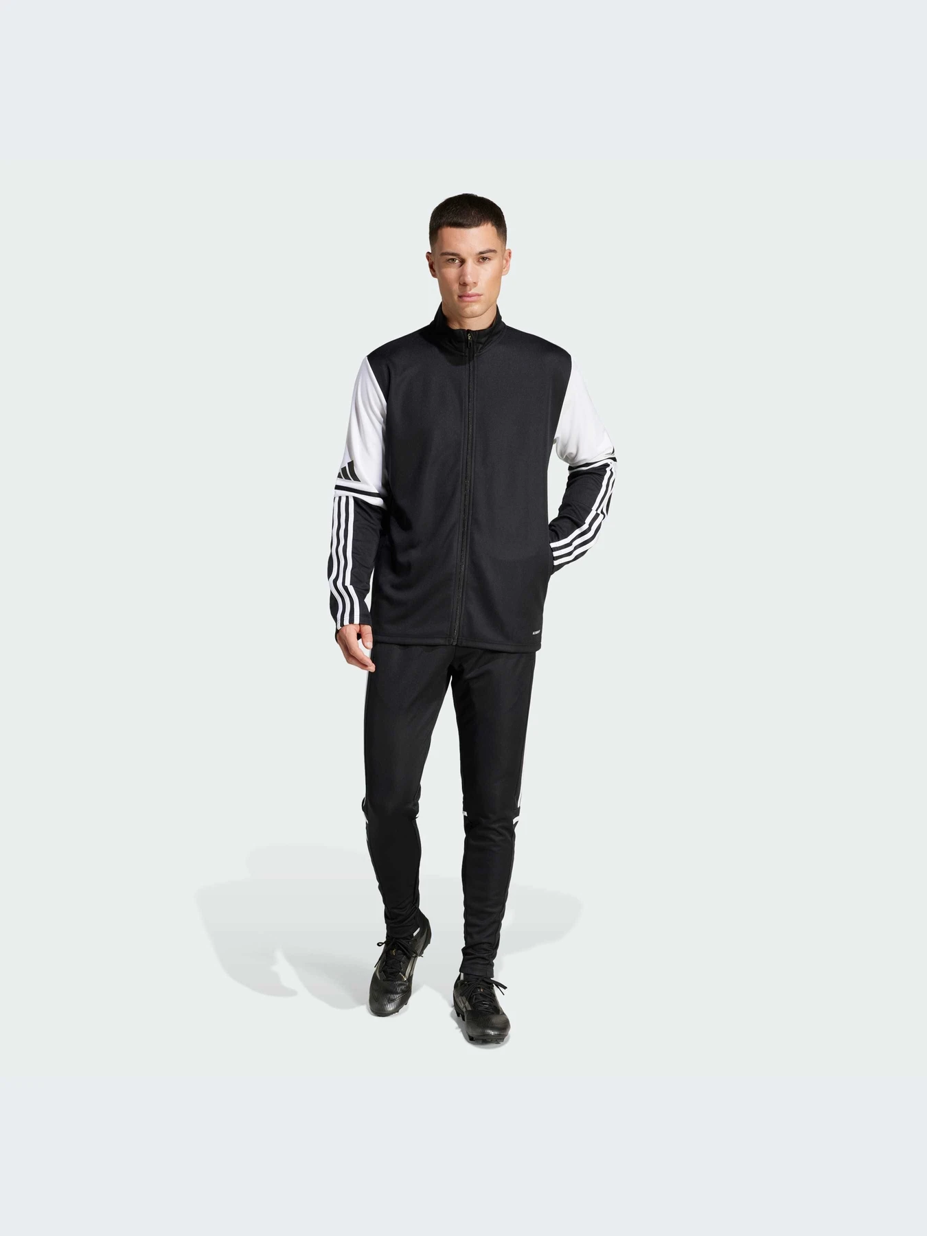Брюки Adidas модель JE2782-KZ Брюки Adidas модель JE2782-KZ Фото