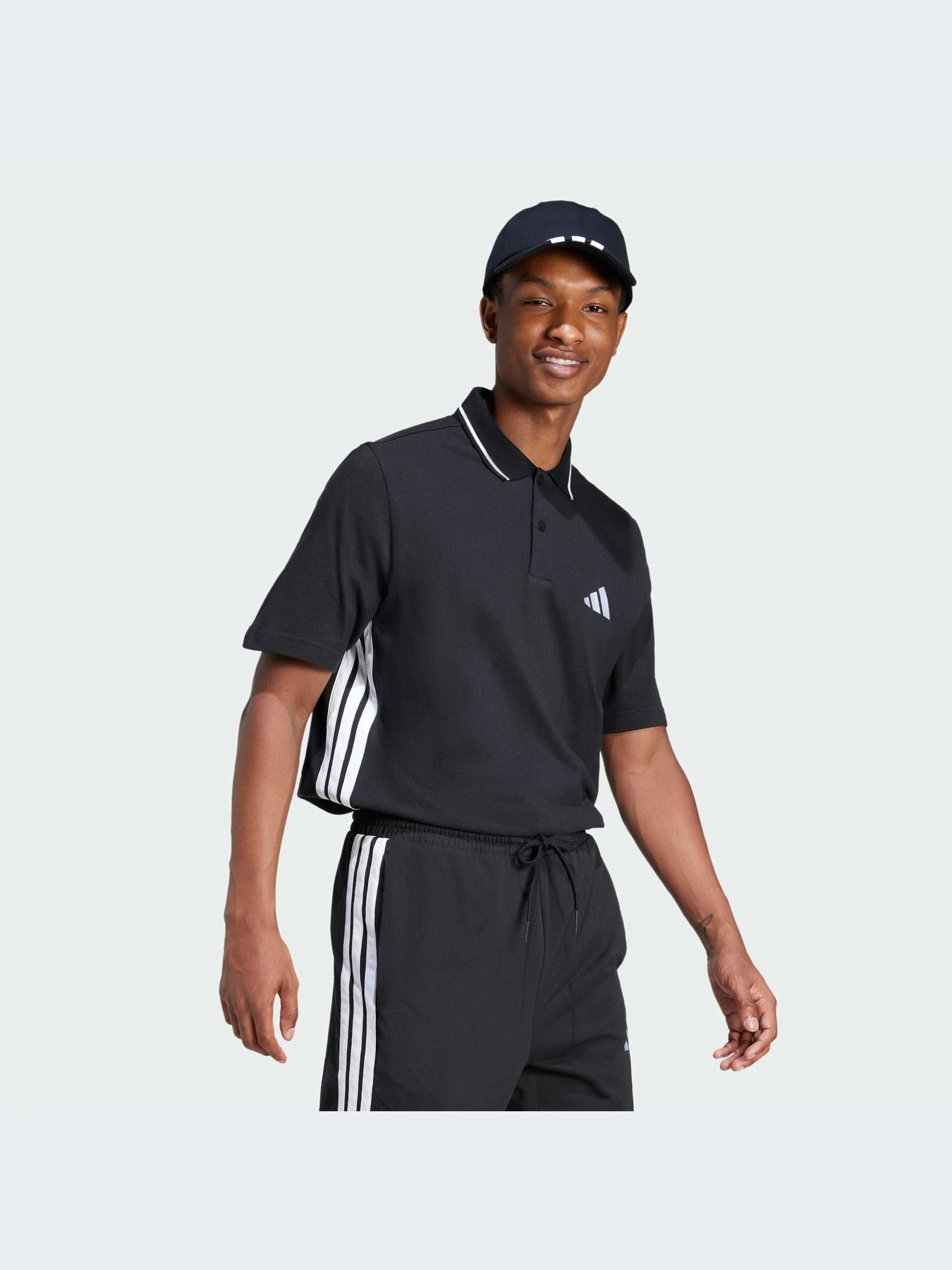 Футболки и поло Adidas модель JE6380-KZ Футболки и поло Adidas модель JE6380-KZ Фото