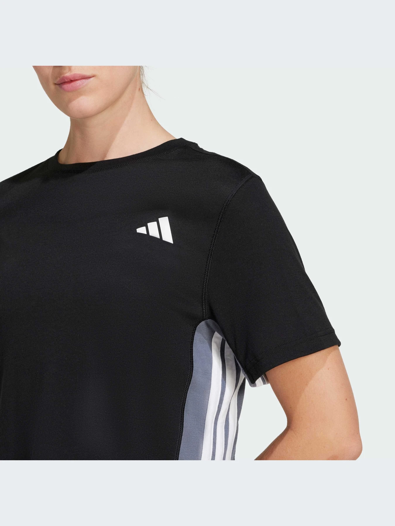 Футболки и поло Adidas модель JF1050-KZ Футболки и поло Adidas модель JF1050-KZ Фото