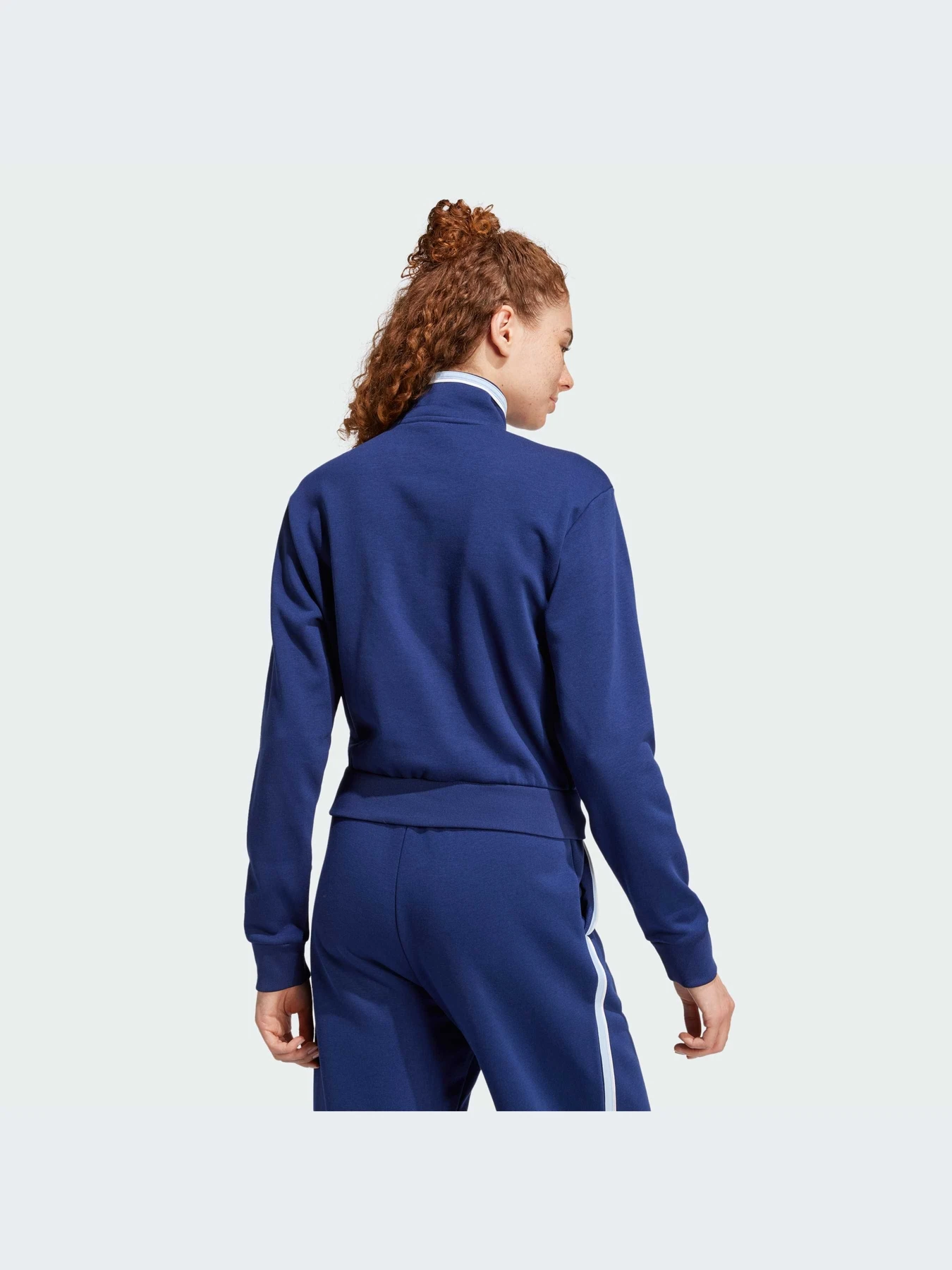 Худи и свитшоты Adidas модель JG4172-KZ Худи и свитшоты Adidas модель JG4172-KZ Фото