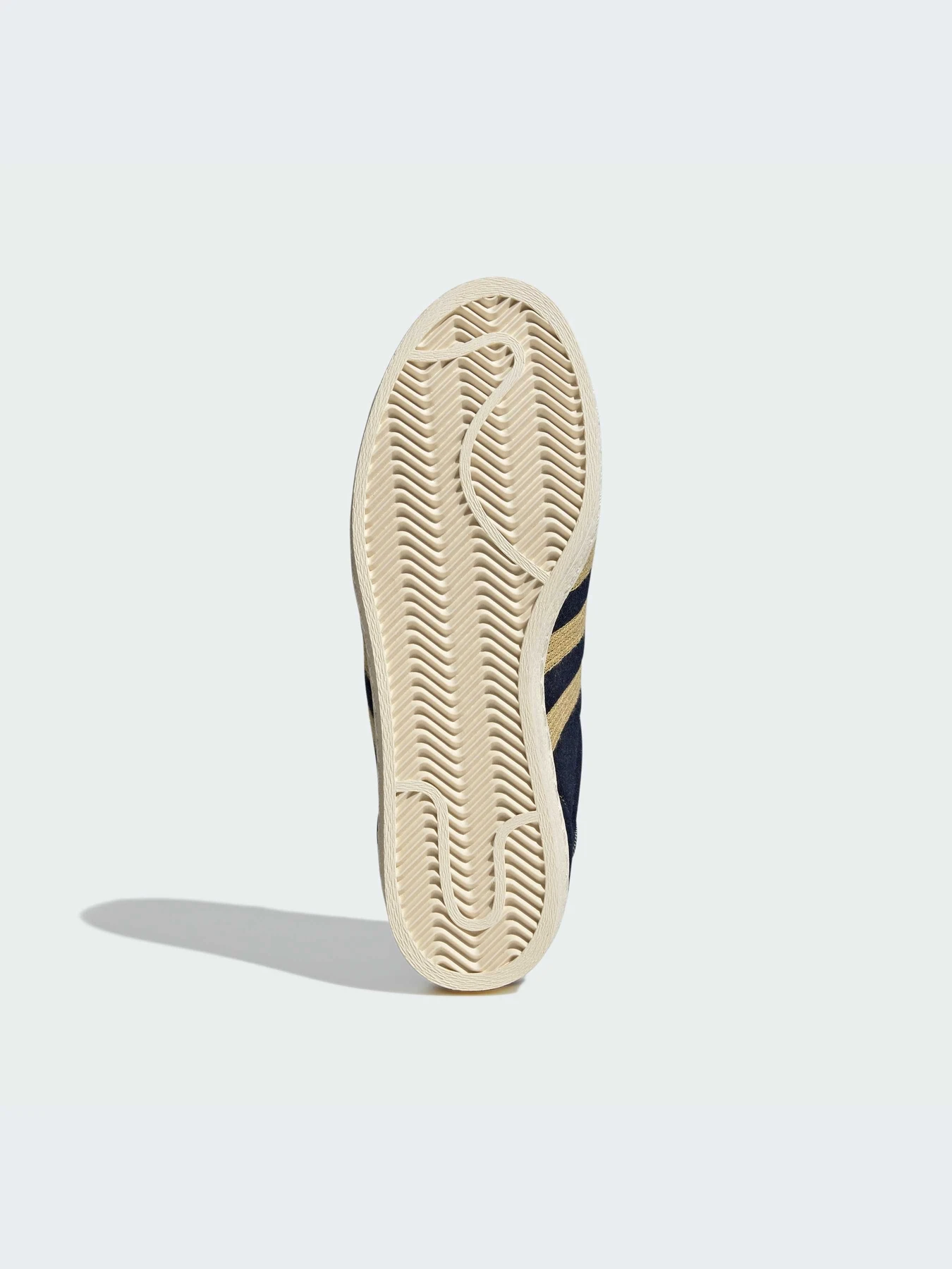 Кроссовки Adidas Superstar модель JH5577-KZ Кроссовки Adidas Superstar модель JH5577-KZ Фото