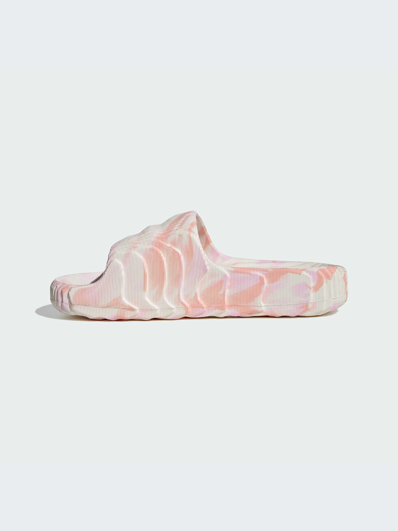 Шлёпанцы Adidas Adilette модель JH9698-KZ Шлёпанцы Adidas Adilette модель JH9698-KZ Фото