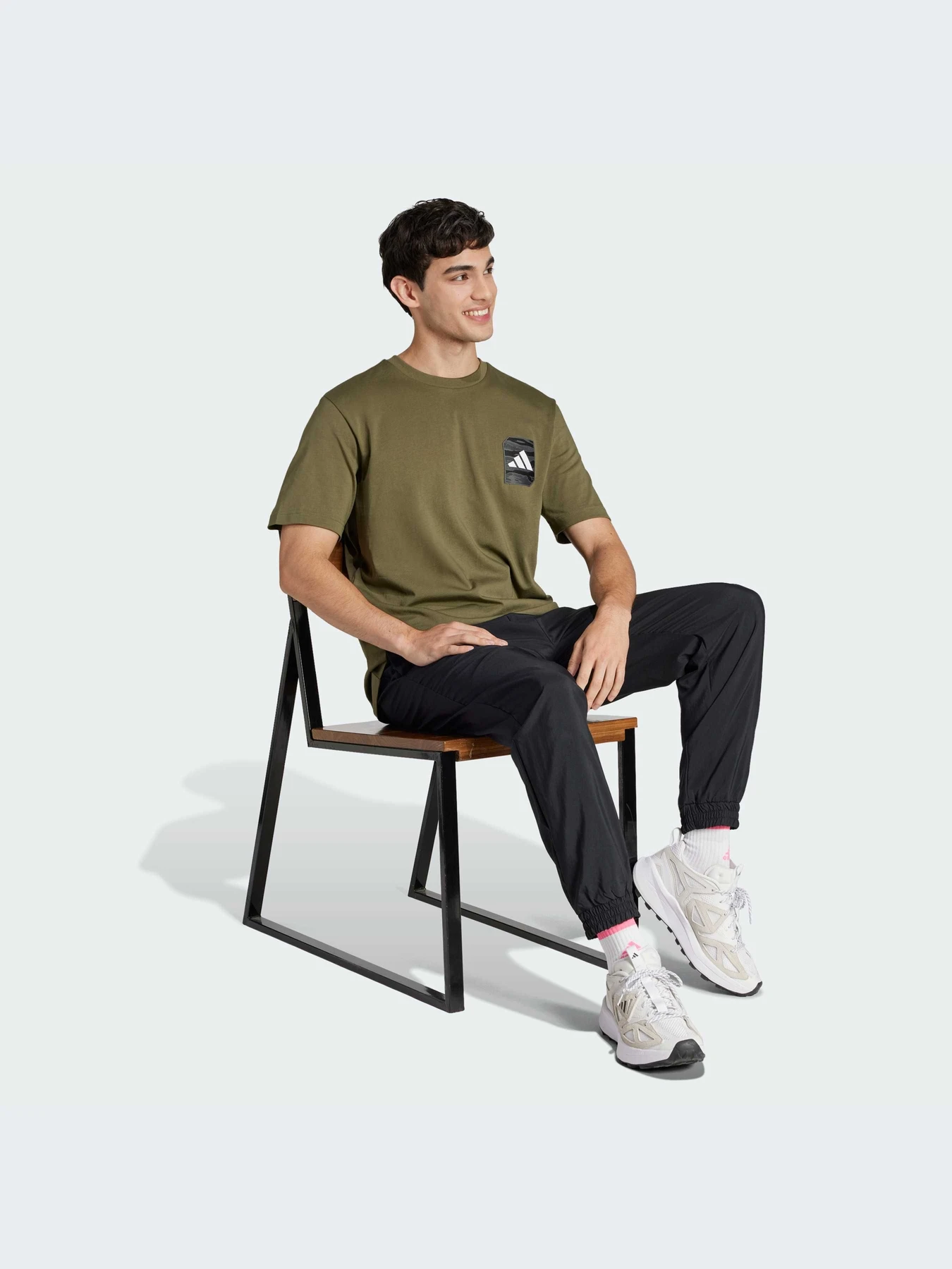 Футболки и поло Adidas модель JI6759-KZ Футболки и поло Adidas модель JI6759-KZ Фото