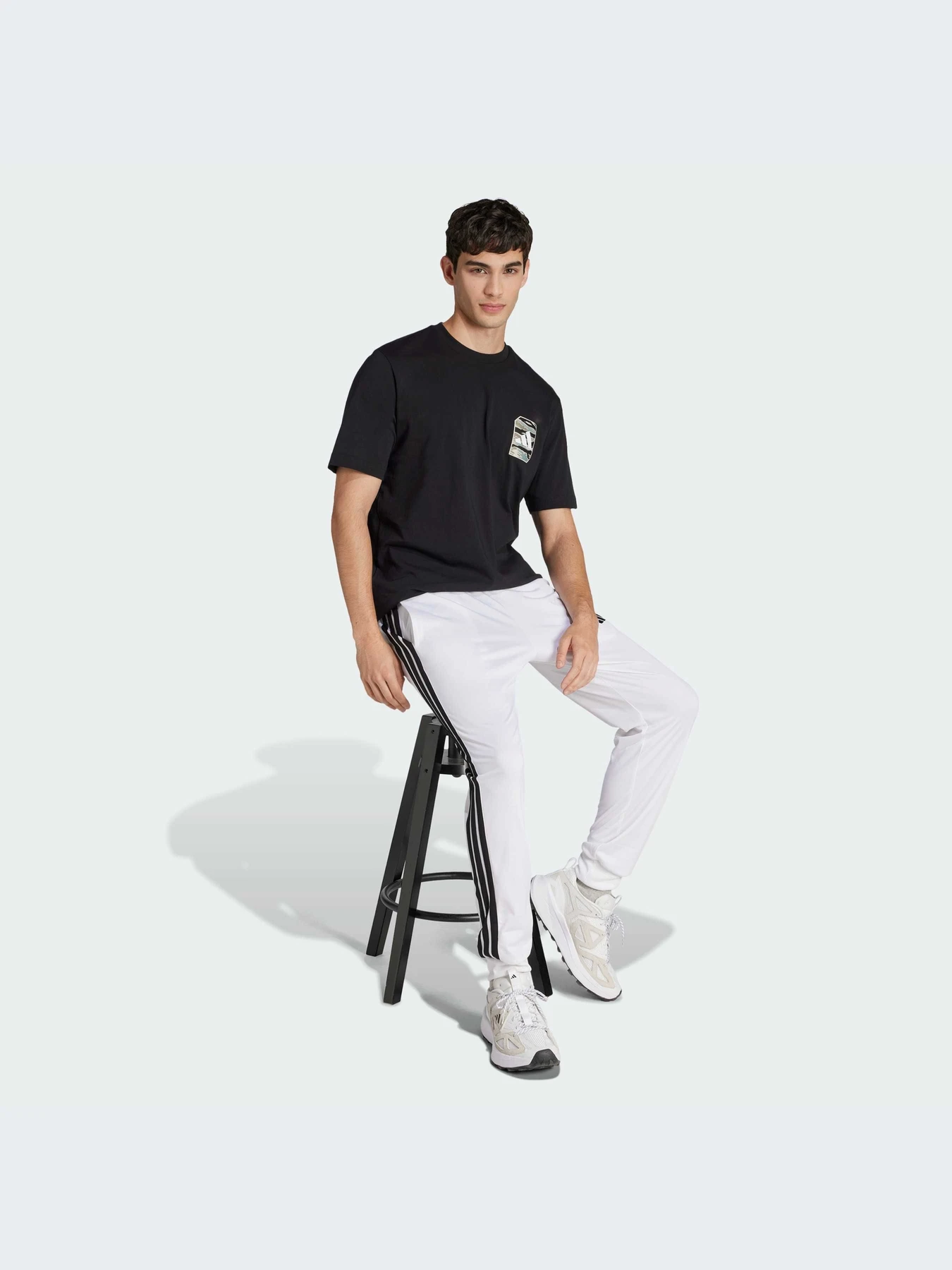 Футболки и поло Adidas модель JI6761-KZ Футболки и поло Adidas модель JI6761-KZ Фото