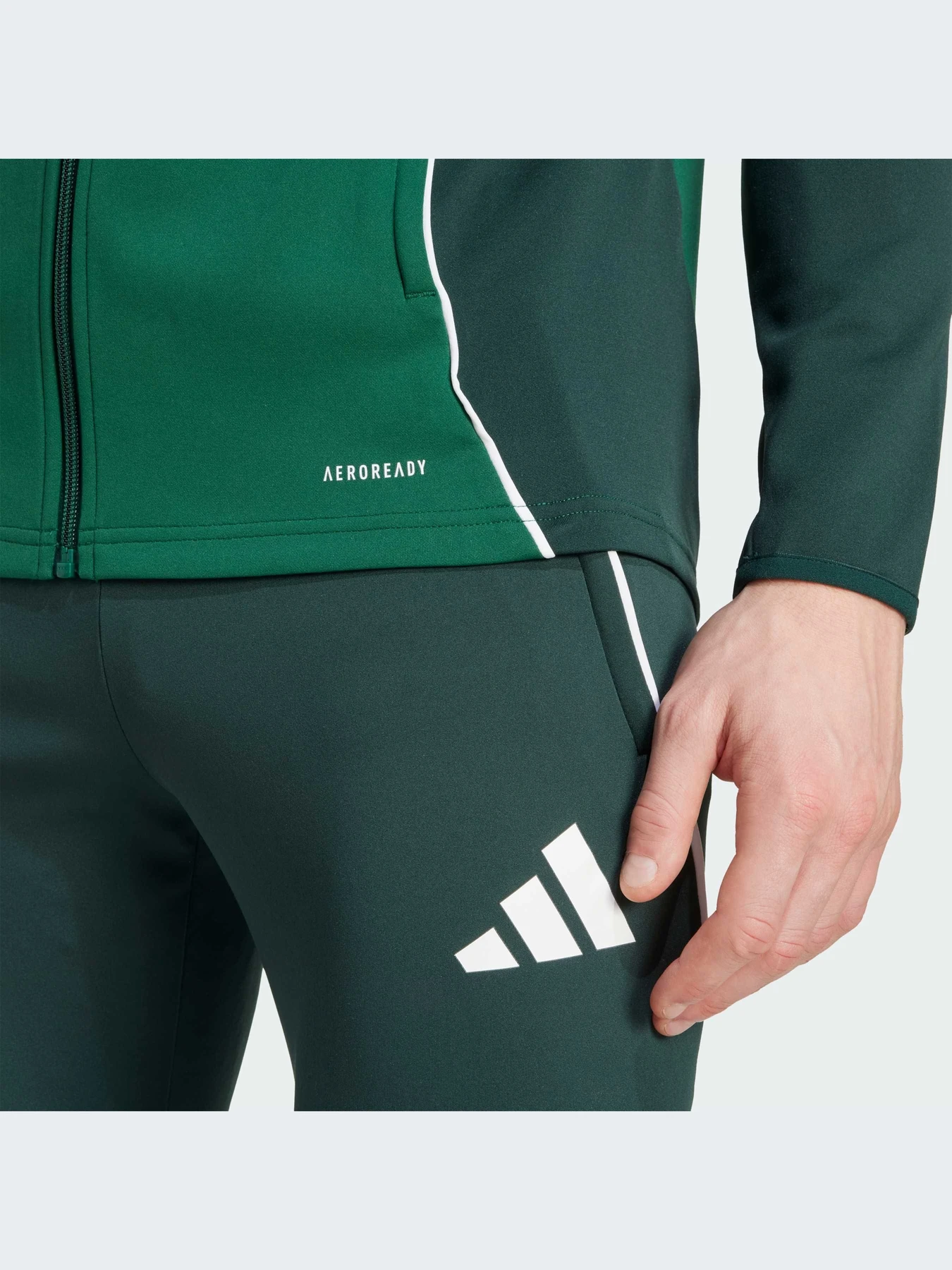 Худи и свитшоты Adidas Tiro модель JI8935-KZ Худи и свитшоты Adidas Tiro модель JI8935-KZ Фото