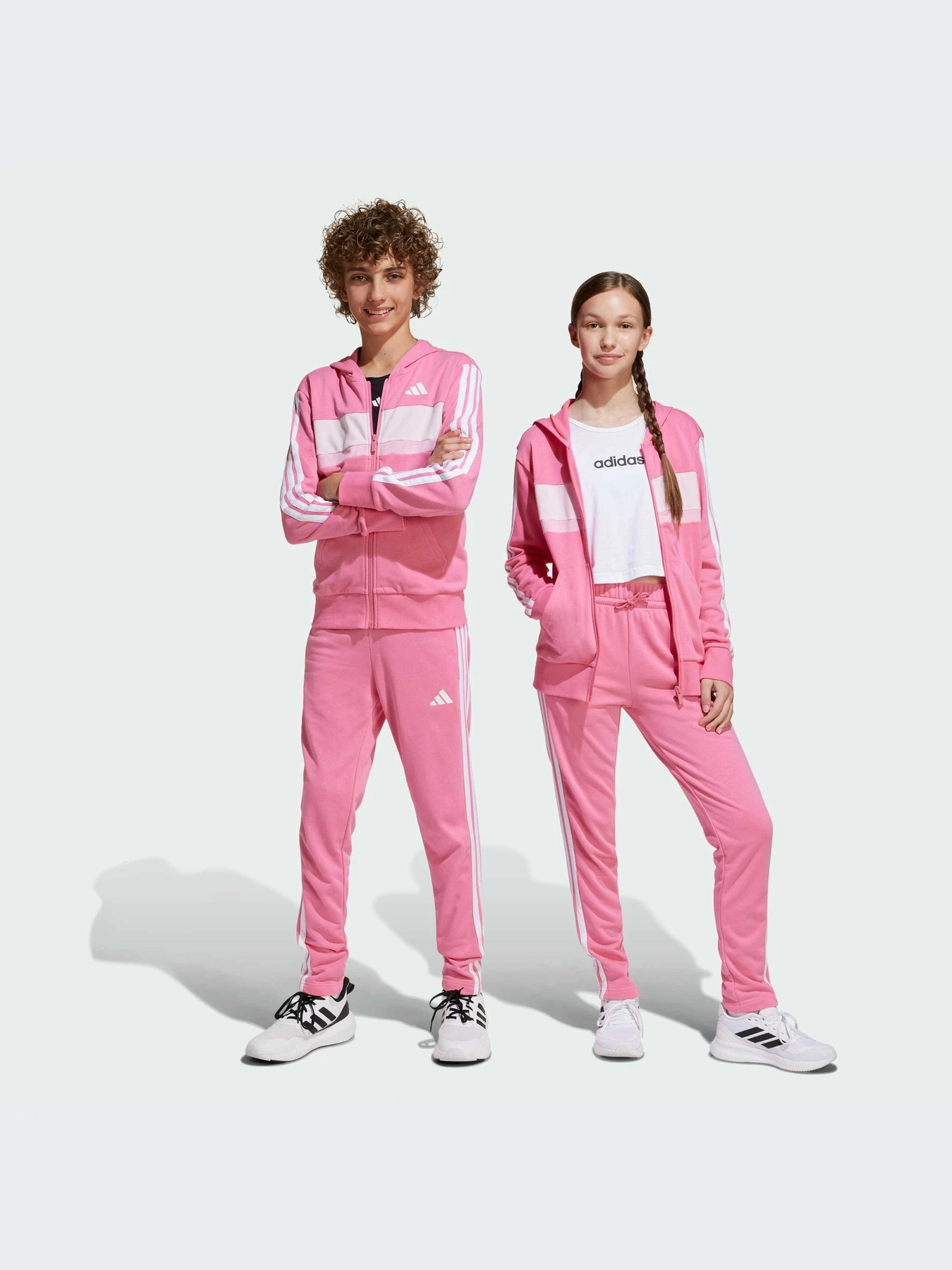 Костюмы Adidas модель JI6037-KZ Костюмы Adidas модель JI6037-KZ Фото