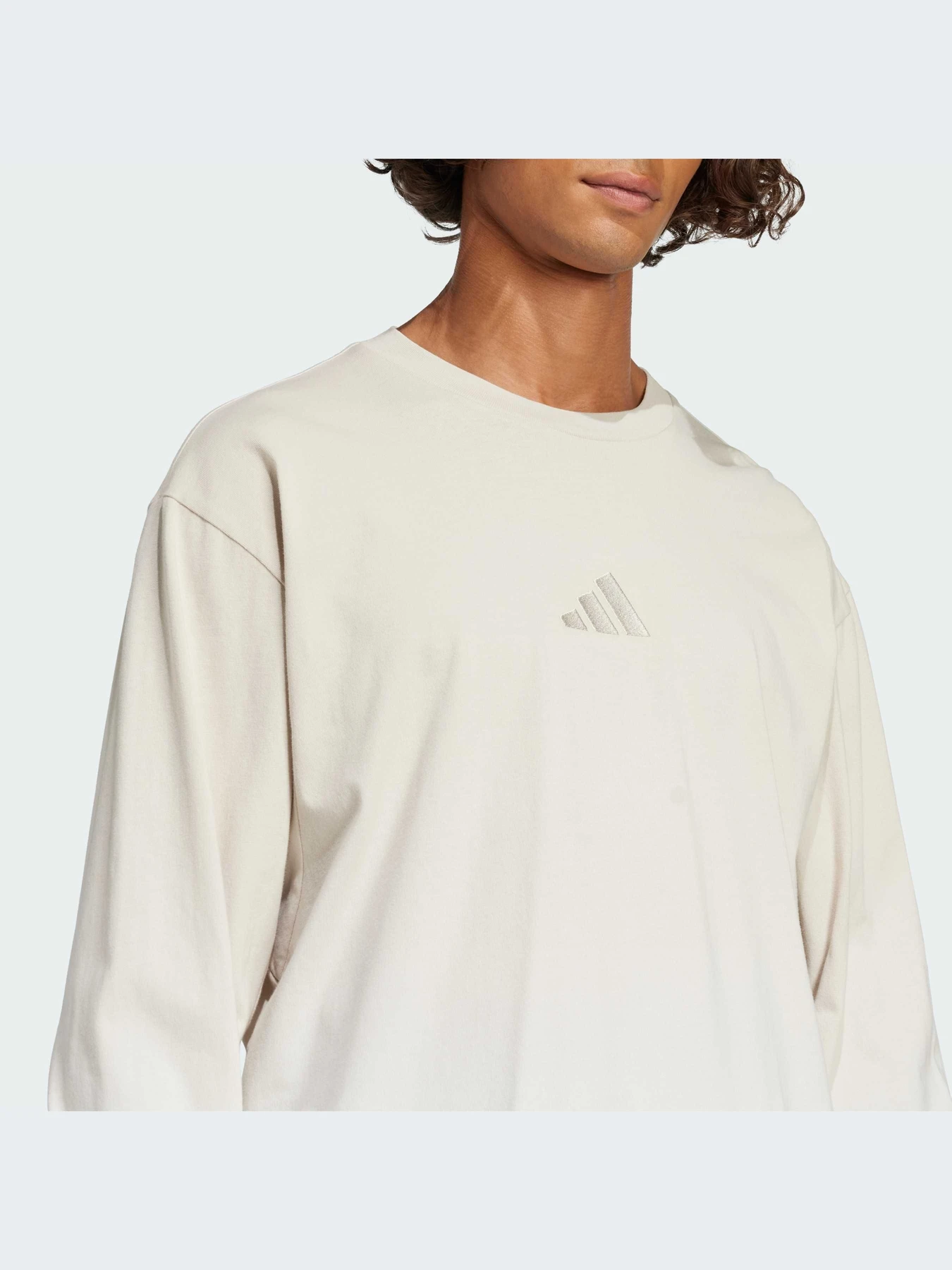 Худи и свитшоты Adidas модель JJ3693-KZ Худи и свитшоты Adidas модель JJ3693-KZ Фото