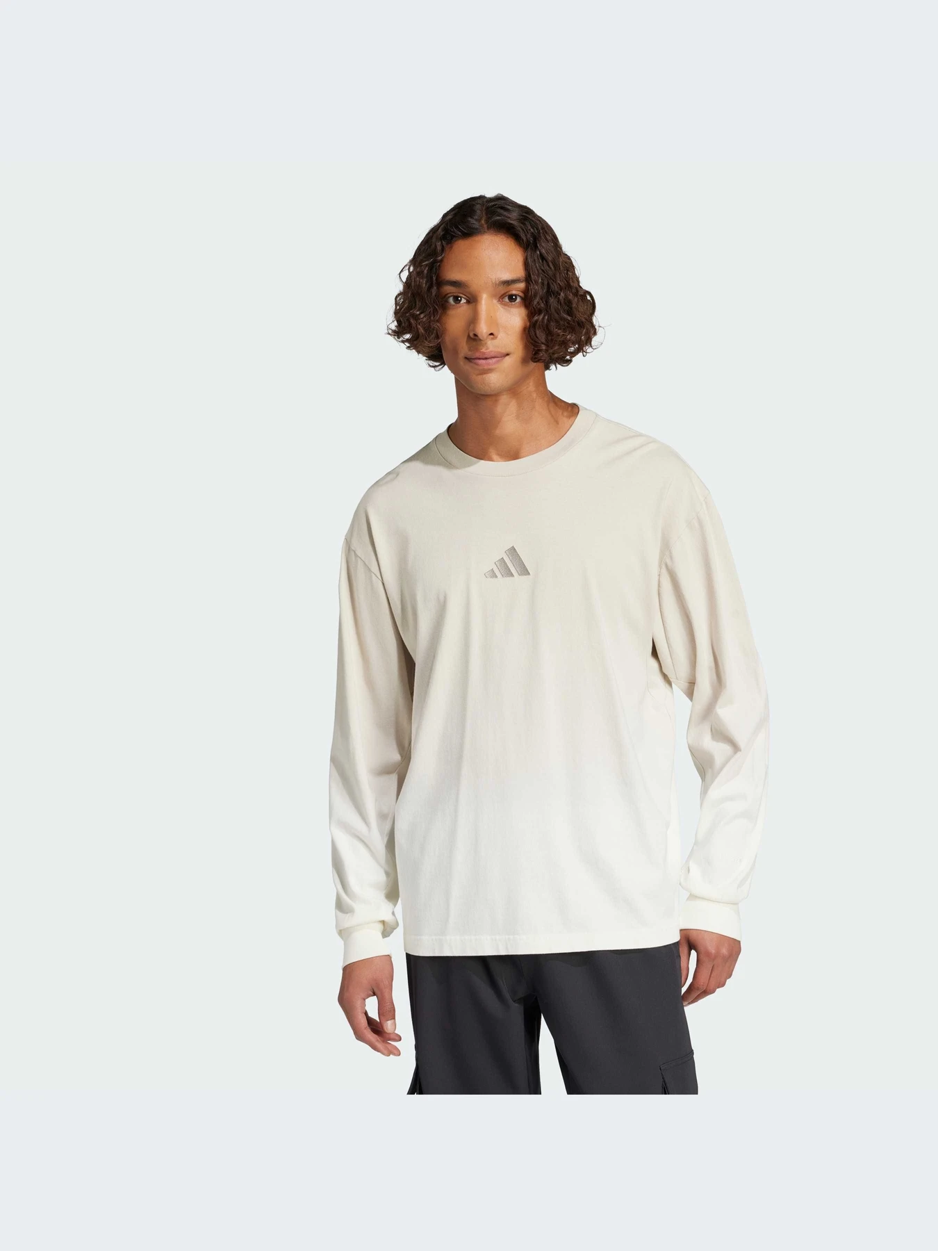 Худи и свитшоты Adidas модель JJ3693-KZ Худи и свитшоты Adidas модель JJ3693-KZ Фото