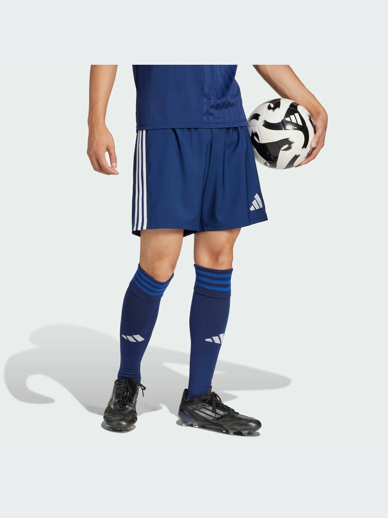 Шорты Adidas модель JN7158-KZ Шорты Adidas модель JN7158-KZ Фото