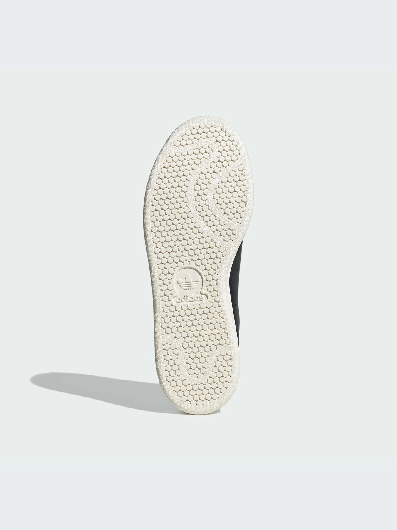 Кроссовки Adidas Stan Smith модель ID4548-KZ Кроссовки Adidas Stan Smith модель ID4548-KZ Фото