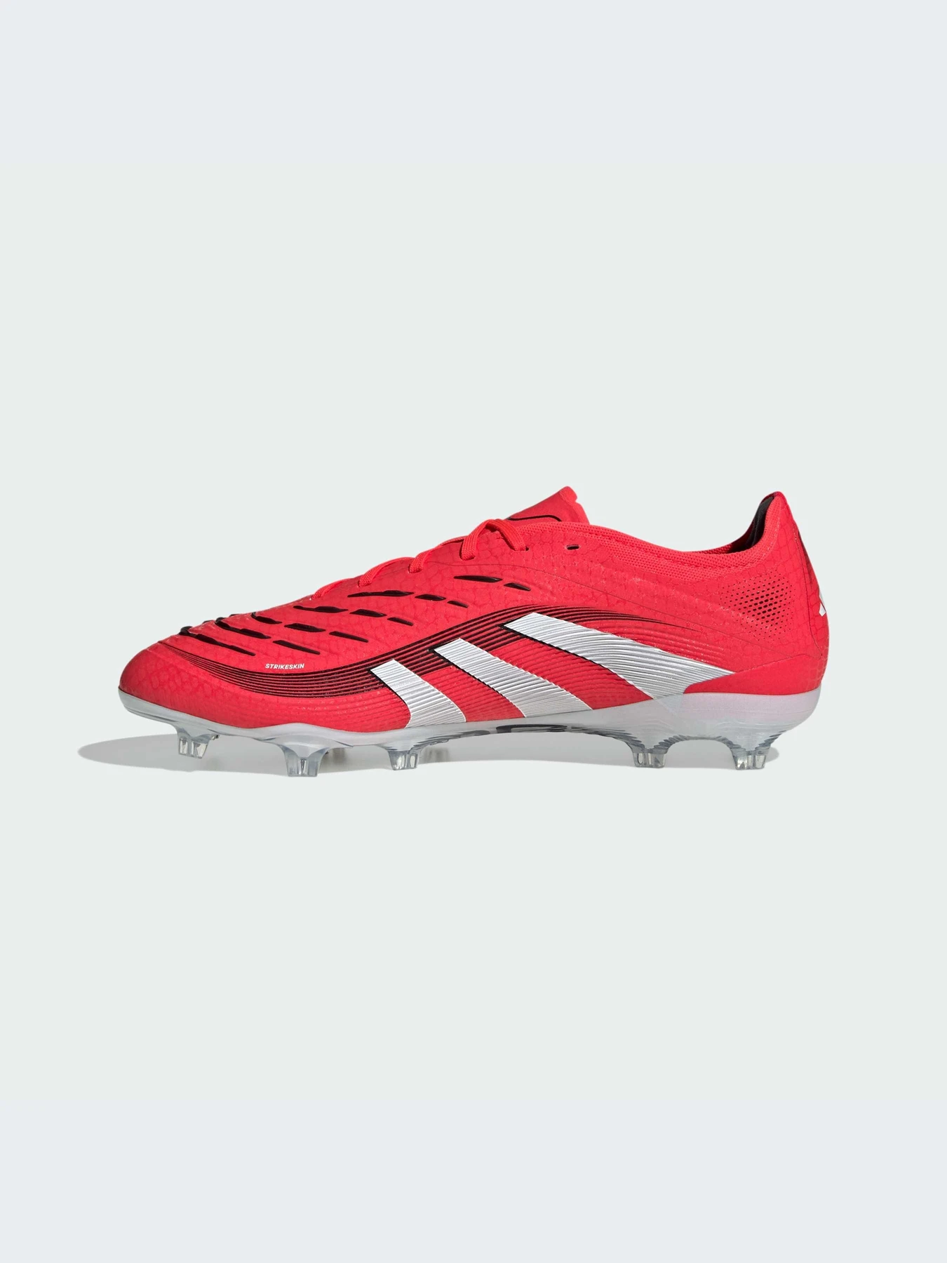 Кроссовки Adidas Predator модель ID3856-KZ Кроссовки Adidas Predator модель ID3856-KZ Фото