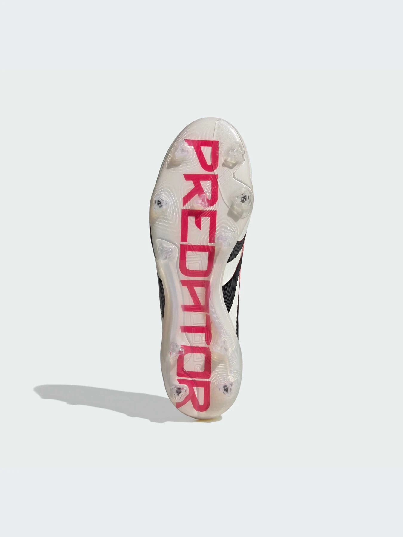 Кроссовки Adidas Predator модель ID3880-KZ Кроссовки Adidas Predator модель ID3880-KZ Фото