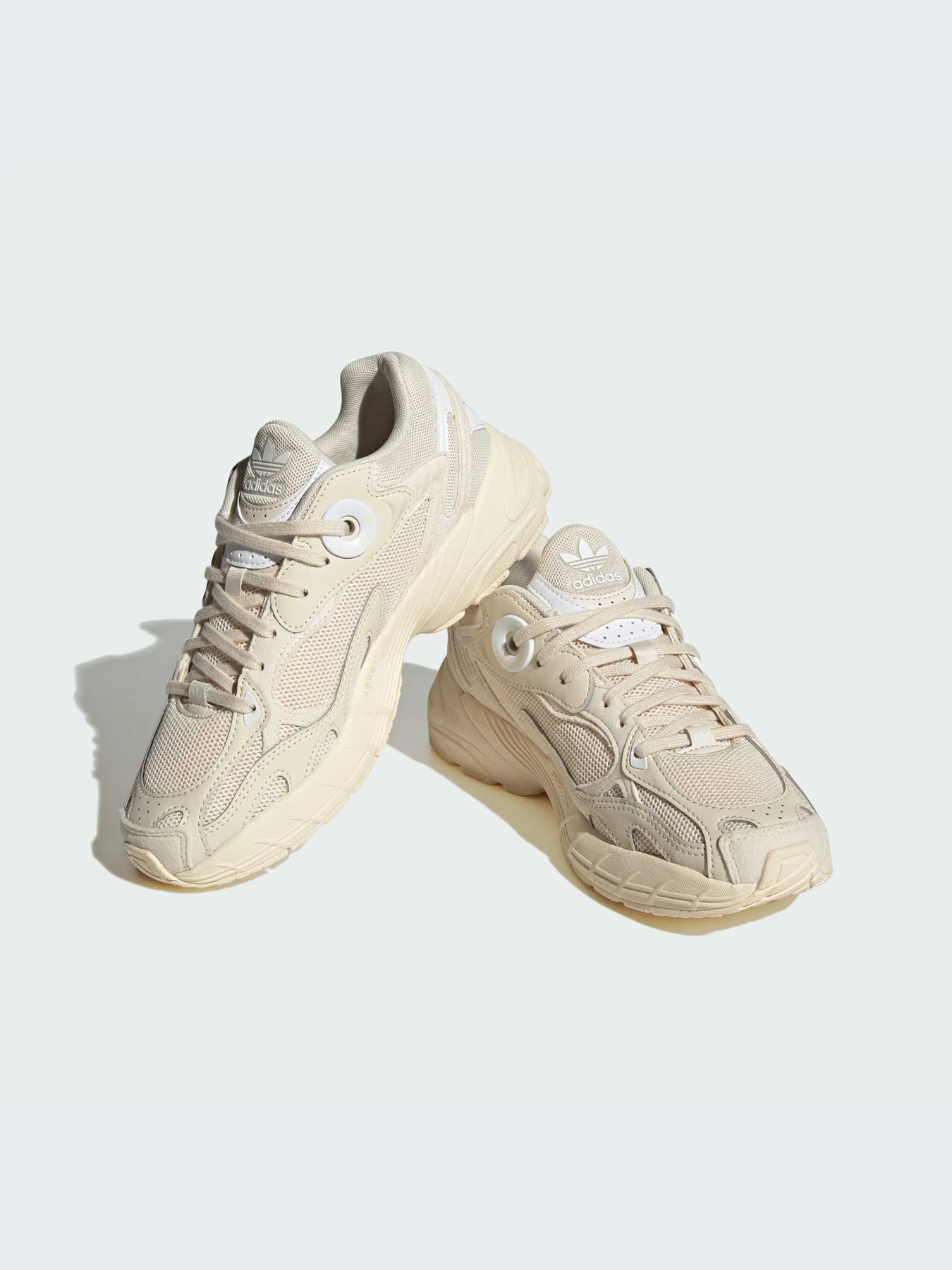 Кроссовки Adidas модель IE6989-KZ Кроссовки Adidas модель IE6989-KZ Фото