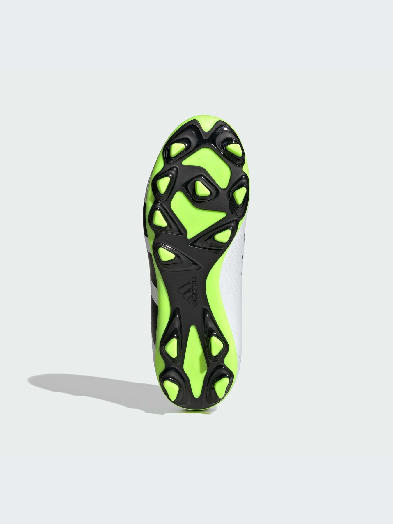 Кроссовки Adidas Predator модель IE9434-KZ Кроссовки Adidas Predator модель IE9434-KZ Фото