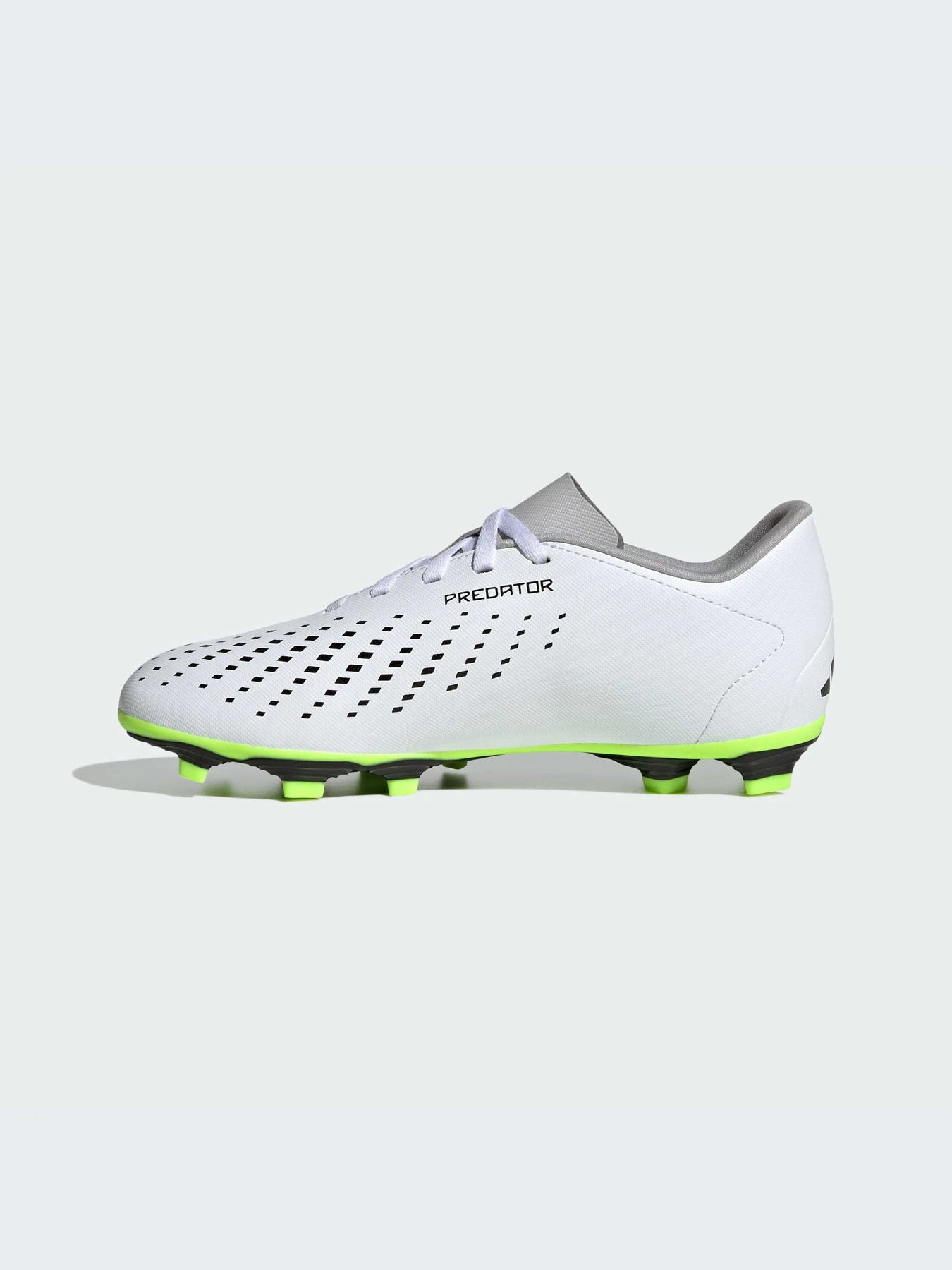 Кроссовки Adidas Predator модель IE9434-KZ Кроссовки Adidas Predator модель IE9434-KZ Фото