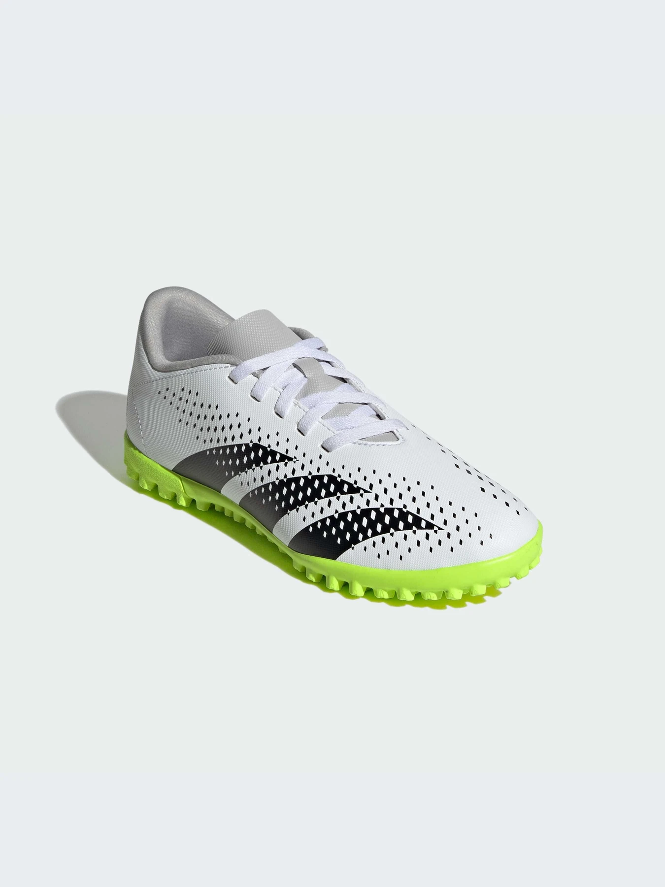 Кроссовки Adidas Predator модель IE9444-KZ Кроссовки Adidas Predator модель IE9444-KZ Фото