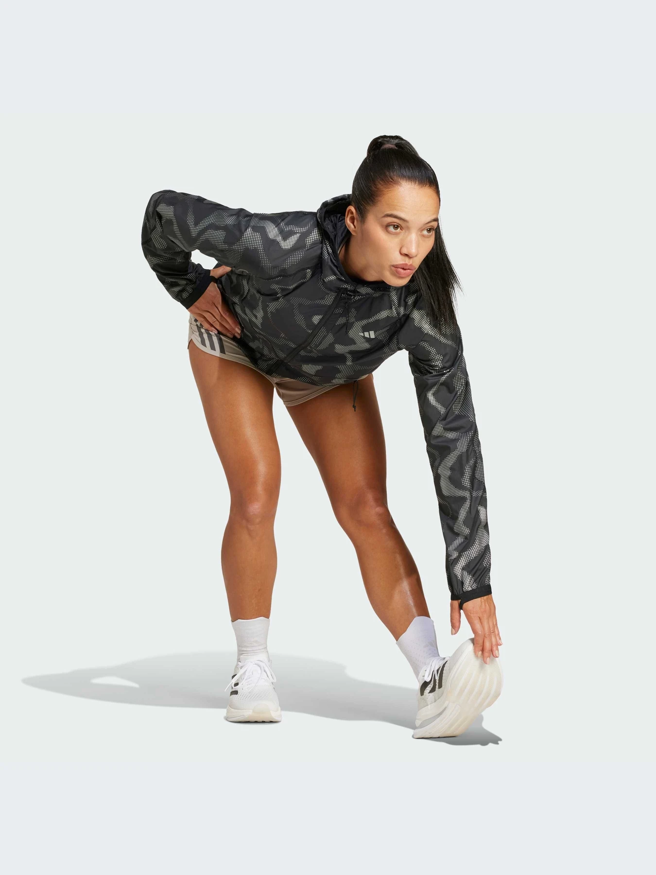 Куртки и дубленки Adidas модель IT3445-KZ Куртки и дубленки Adidas модель IT3445-KZ Фото