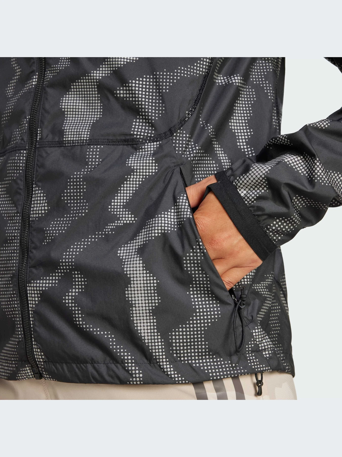 Куртки и дубленки Adidas модель IT3445-KZ Куртки и дубленки Adidas модель IT3445-KZ Фото