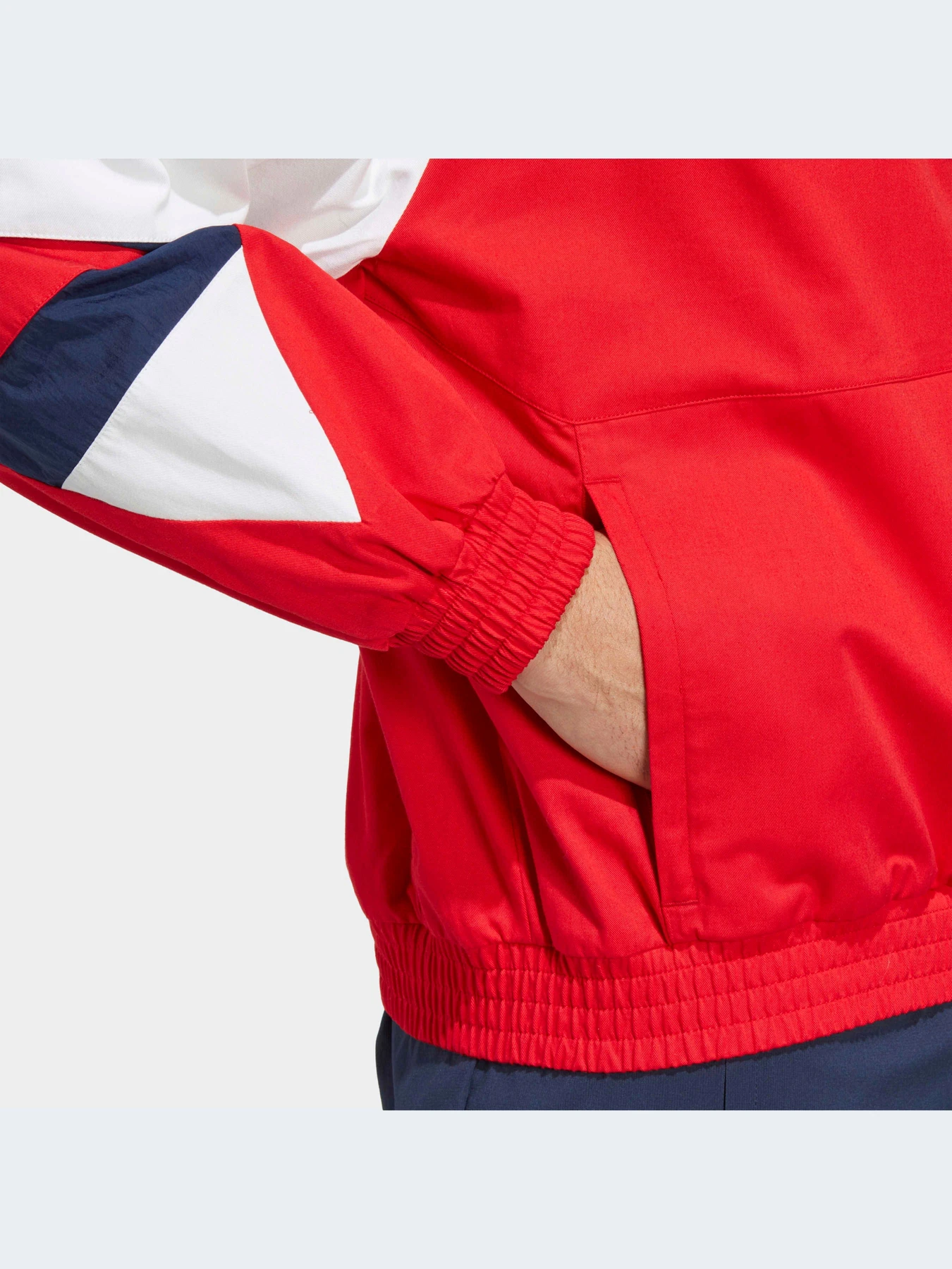 Худи и свитшоты Adidas модель HT7152-KZ Худи и свитшоты Adidas модель HT7152-KZ Фото