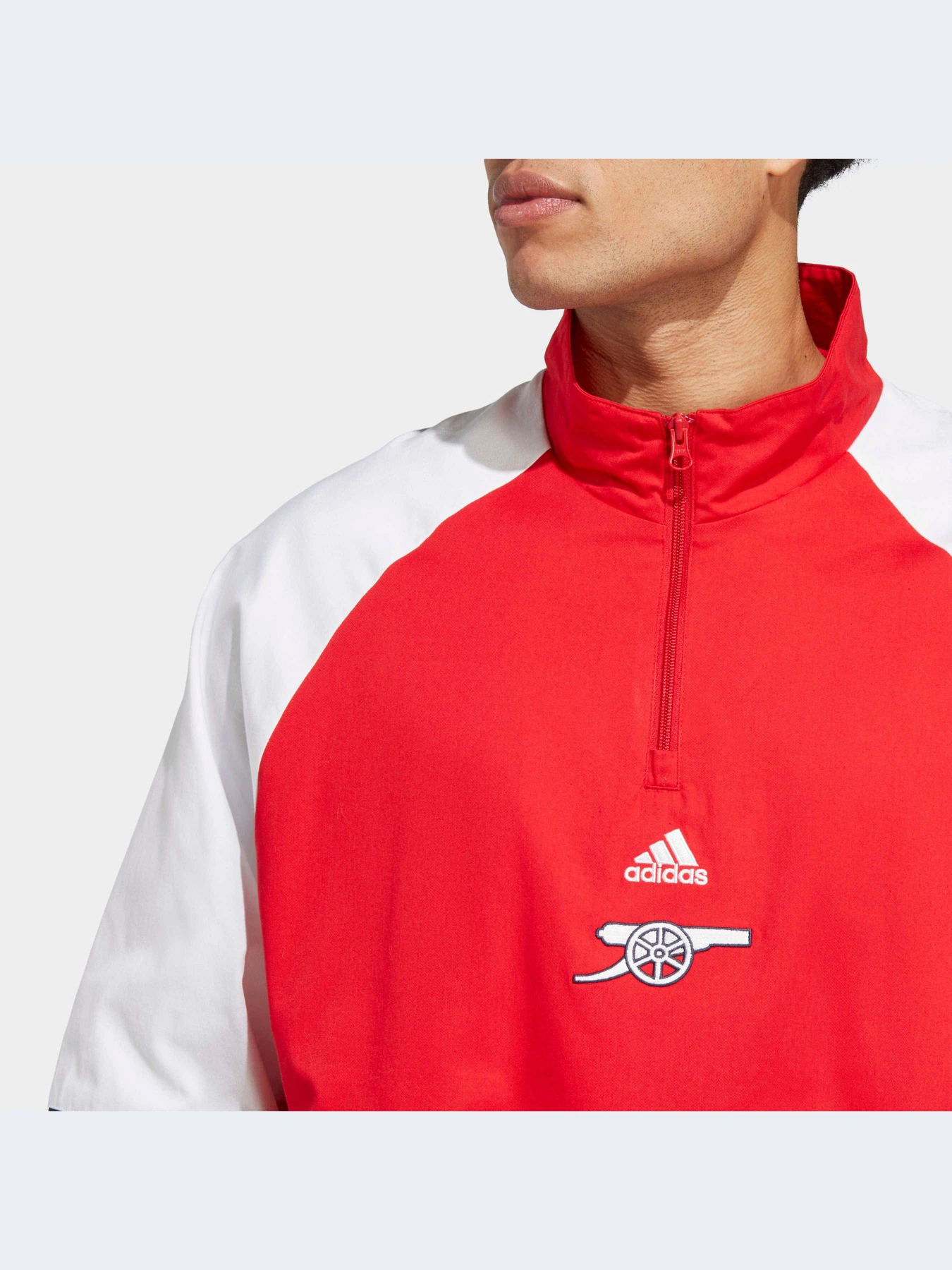 Худи и свитшоты Adidas модель HT7152-KZ Худи и свитшоты Adidas модель HT7152-KZ Фото