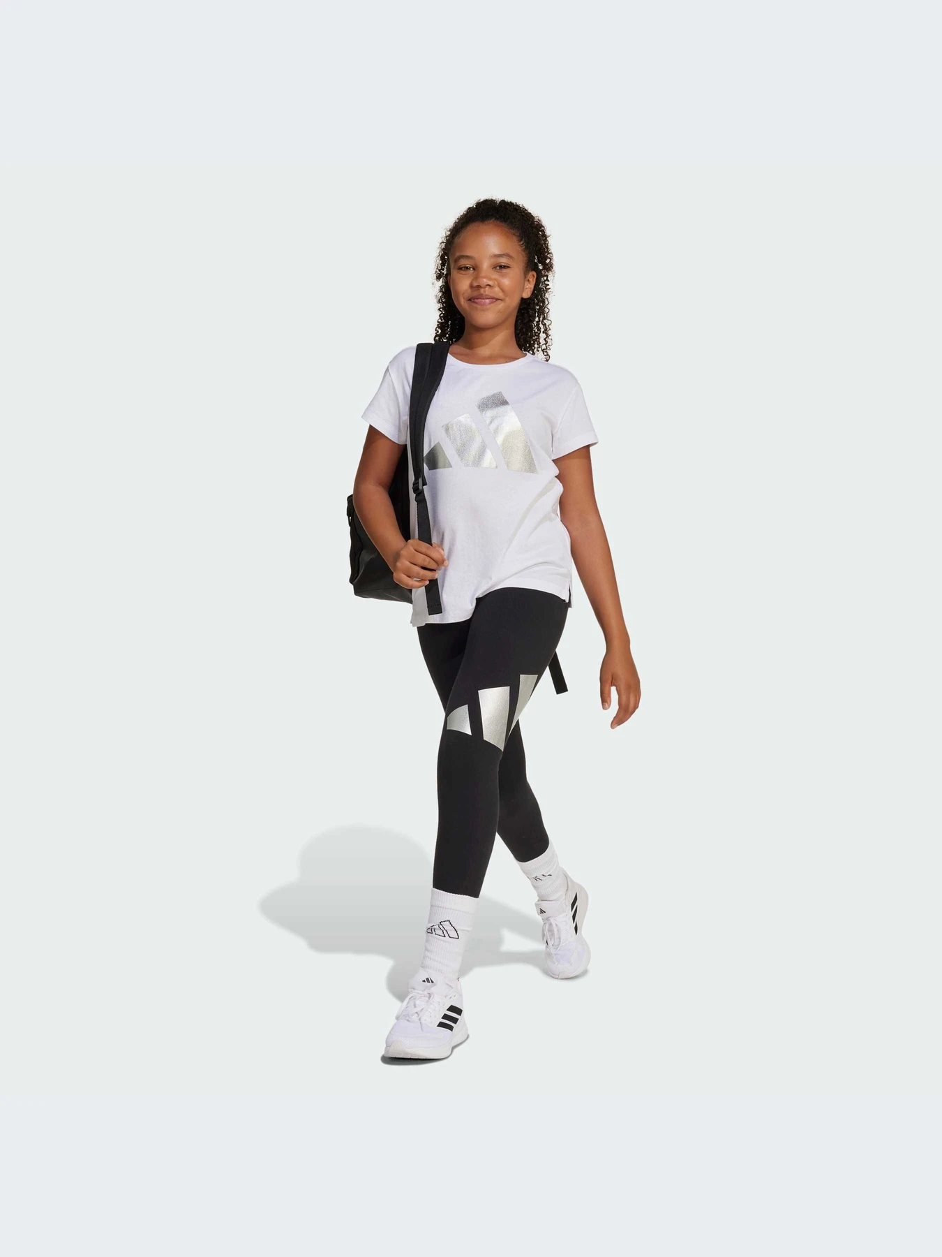 Футболки и поло Adidas модель JD1831-KZ Футболки и поло Adidas модель JD1831-KZ Фото