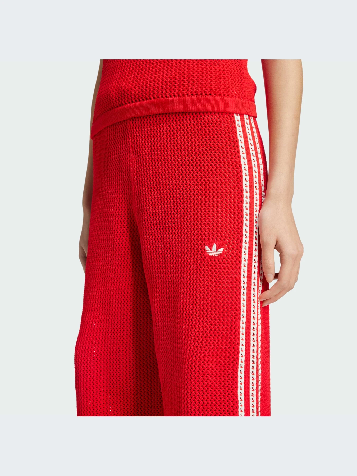 Брюки Adidas модель JD1081-KZ Брюки Adidas модель JD1081-KZ Фото