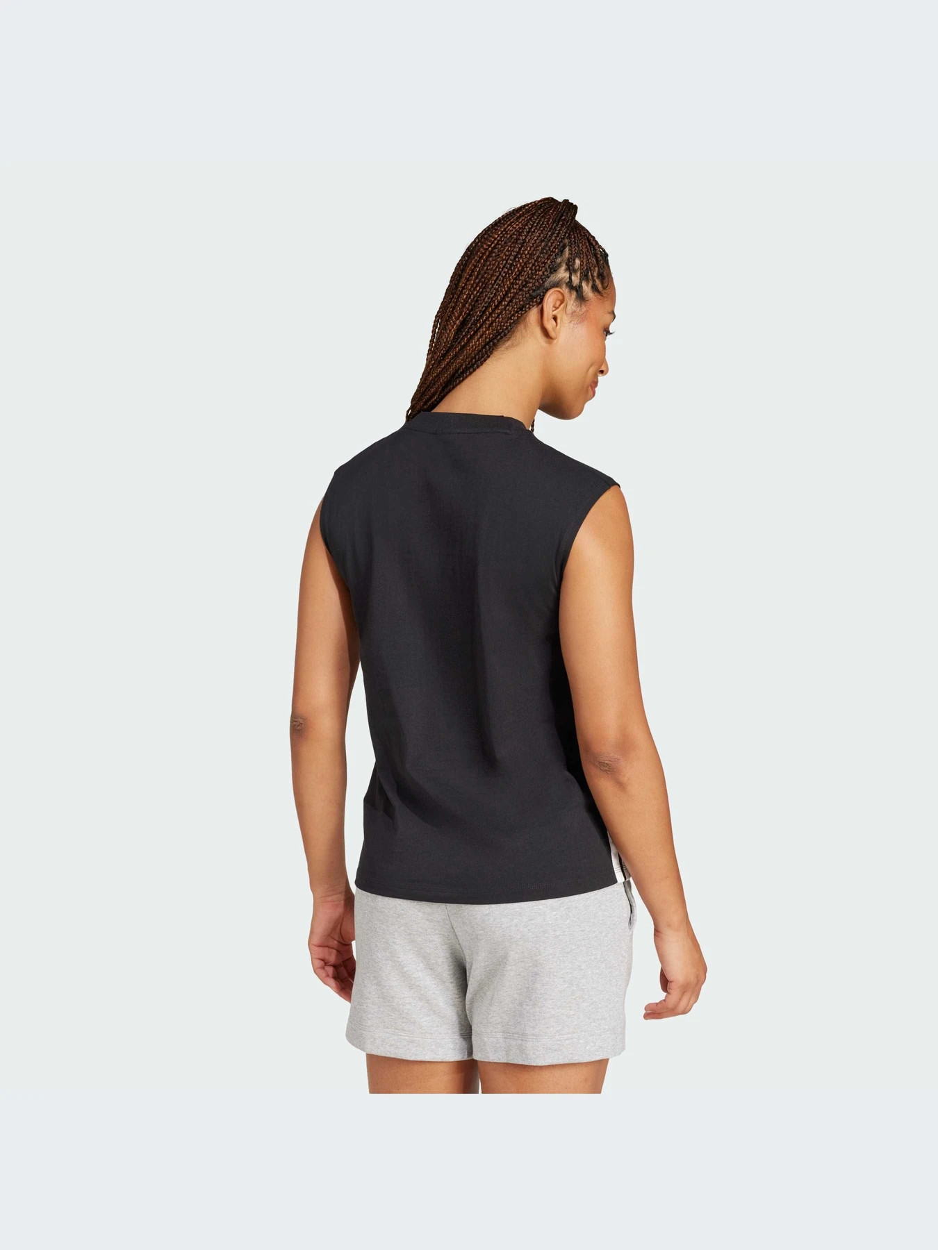 Футболки и поло Adidas модель JD4984-KZ Футболки и поло Adidas модель JD4984-KZ Фото