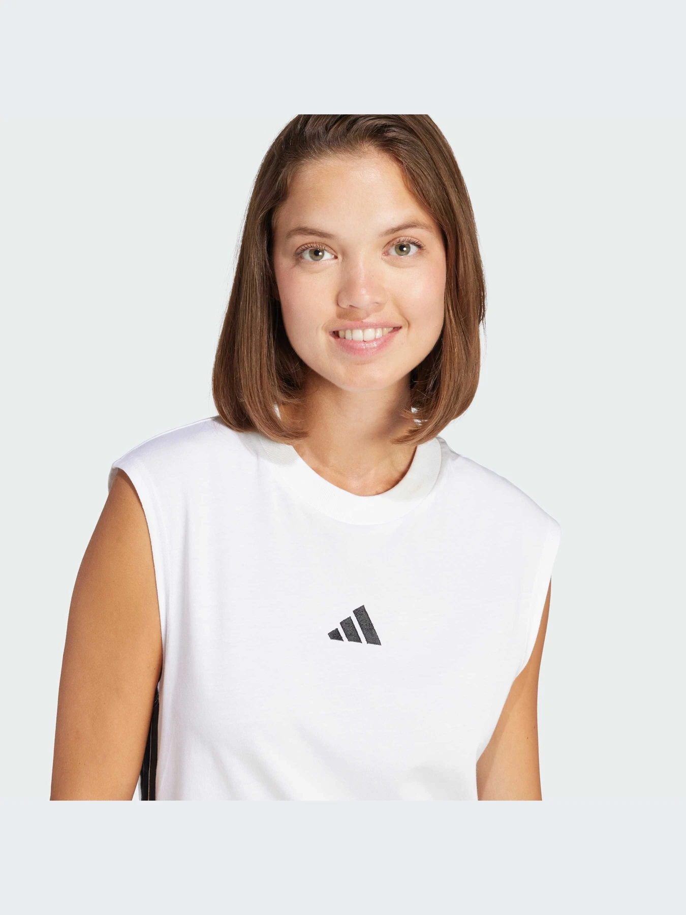 Футболки и поло Adidas модель JD4985-KZ Футболки и поло Adidas модель JD4985-KZ Фото