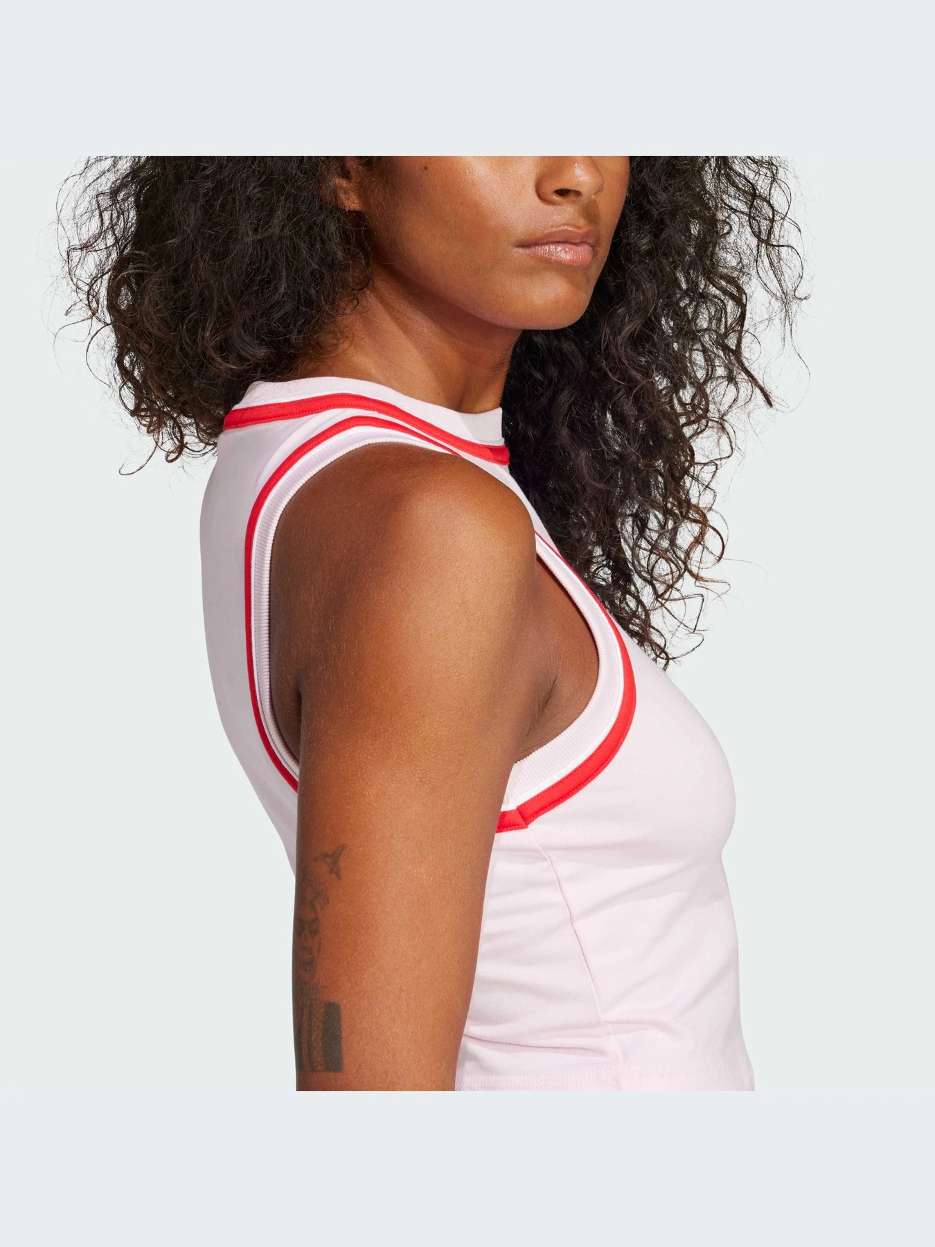 Футболки и поло Adidas модель JD5554-KZ Футболки и поло Adidas модель JD5554-KZ Фото