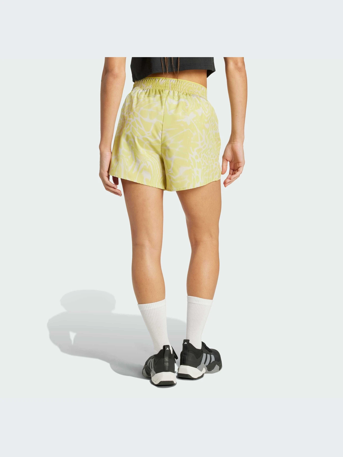 Шорты Adidas модель JE8689-KZ Шорты Adidas модель JE8689-KZ Фото