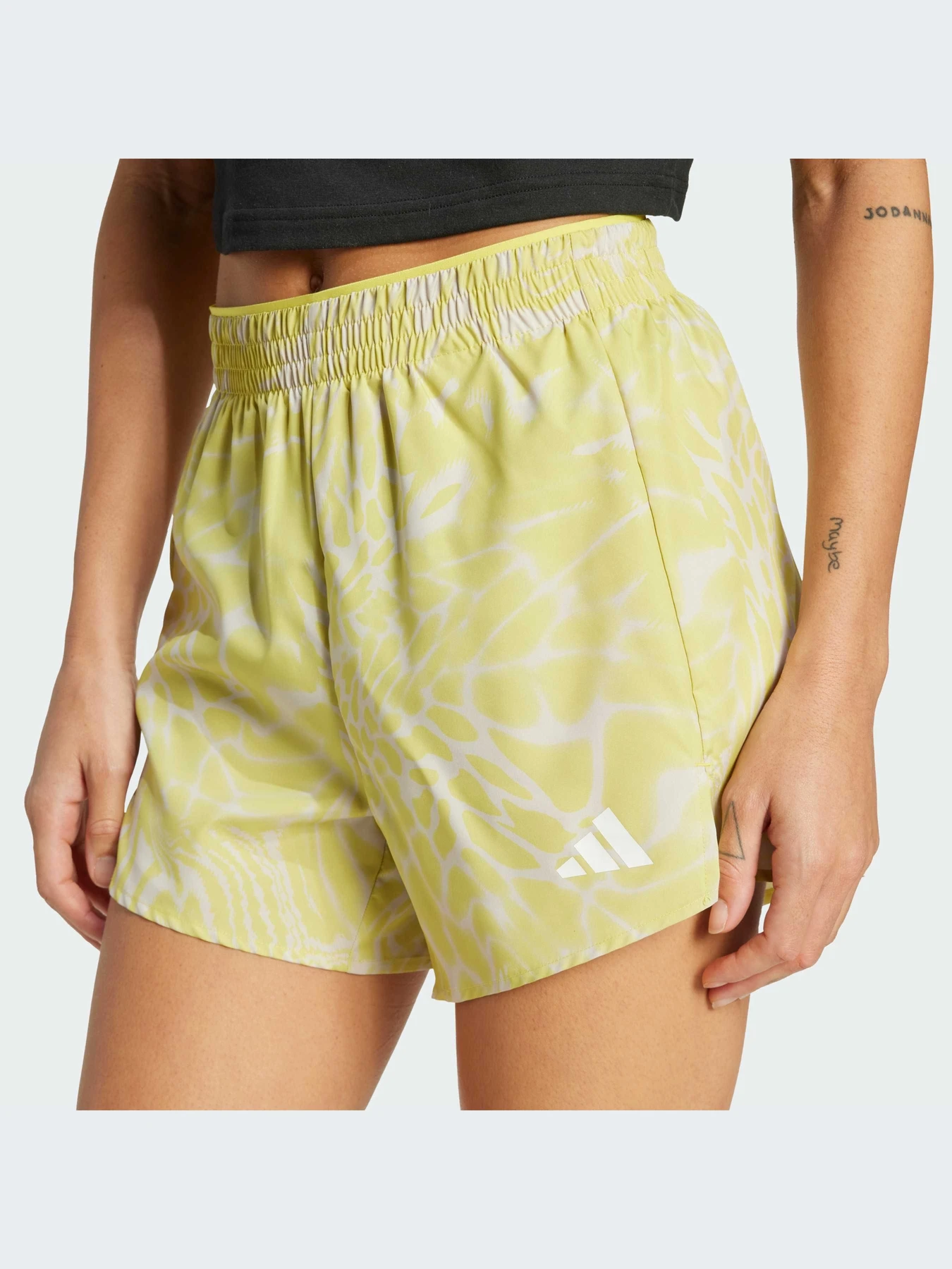 Шорты Adidas модель JE8689-KZ Шорты Adidas модель JE8689-KZ Фото