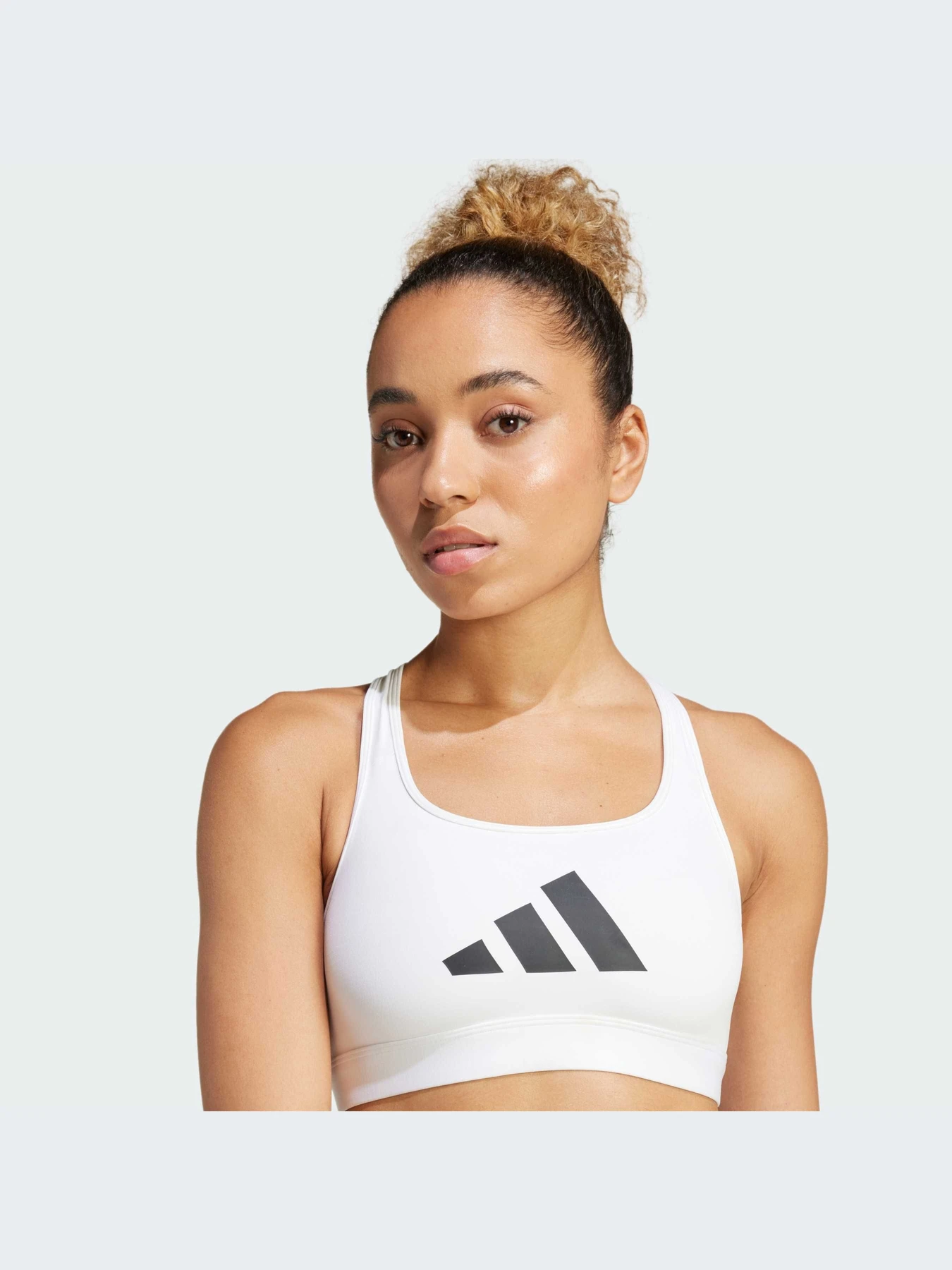 Футболки и поло Adidas модель JE3771-KZ Футболки и поло Adidas модель JE3771-KZ Фото