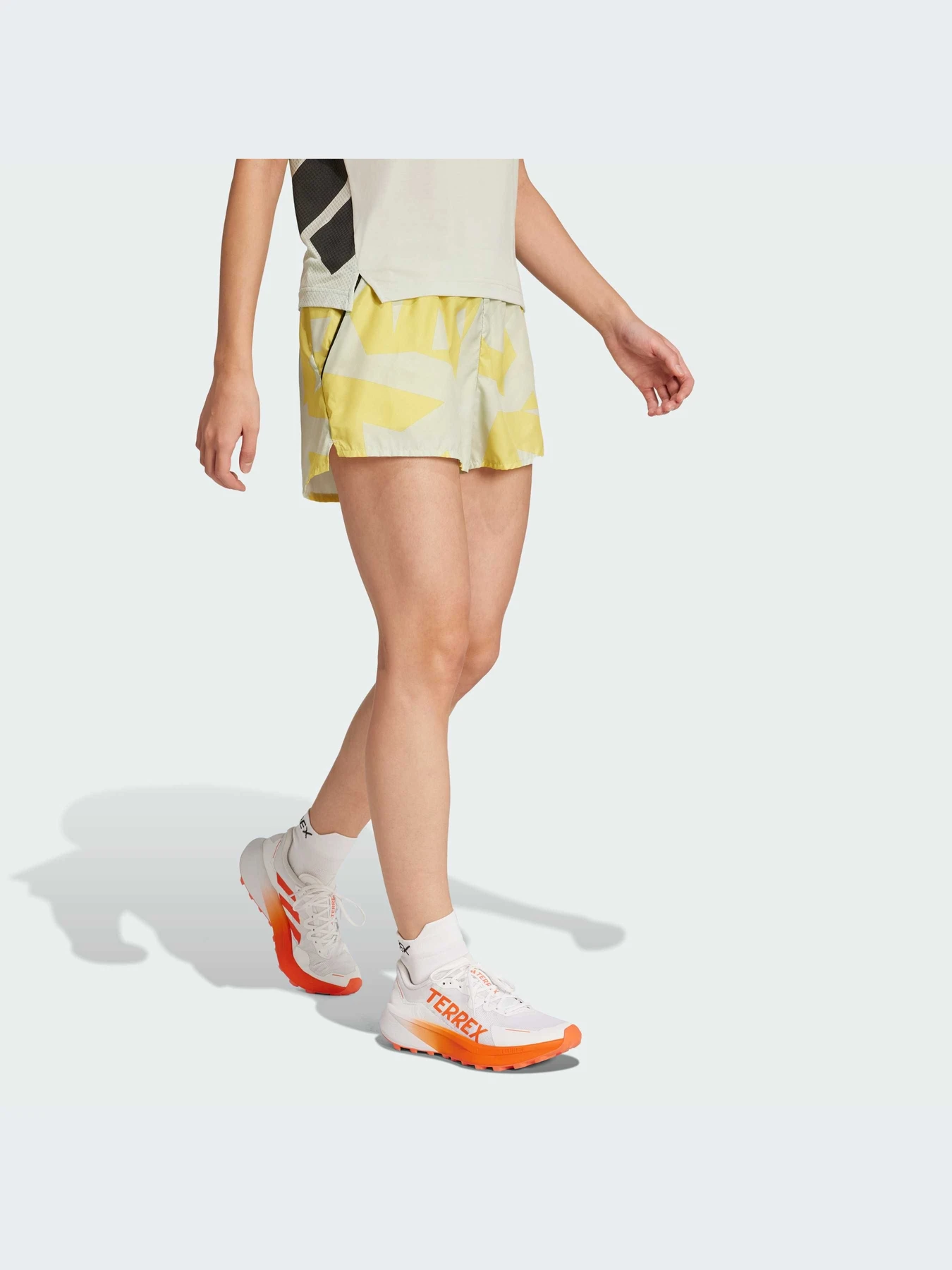 Шорты Adidas модель JF1265-KZ Шорты Adidas модель JF1265-KZ Фото